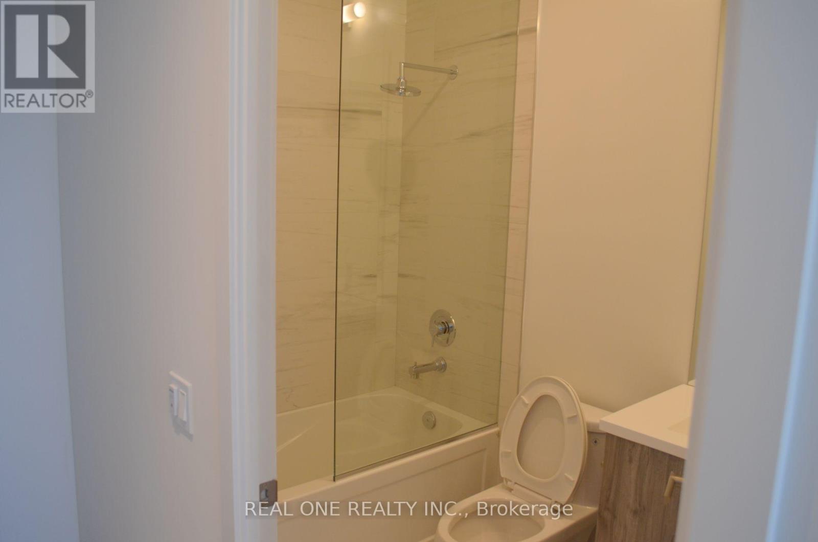 6906 - 138 Downes Street, Toronto, Ontario  M5E 0E4 - Photo 26 - C12282724