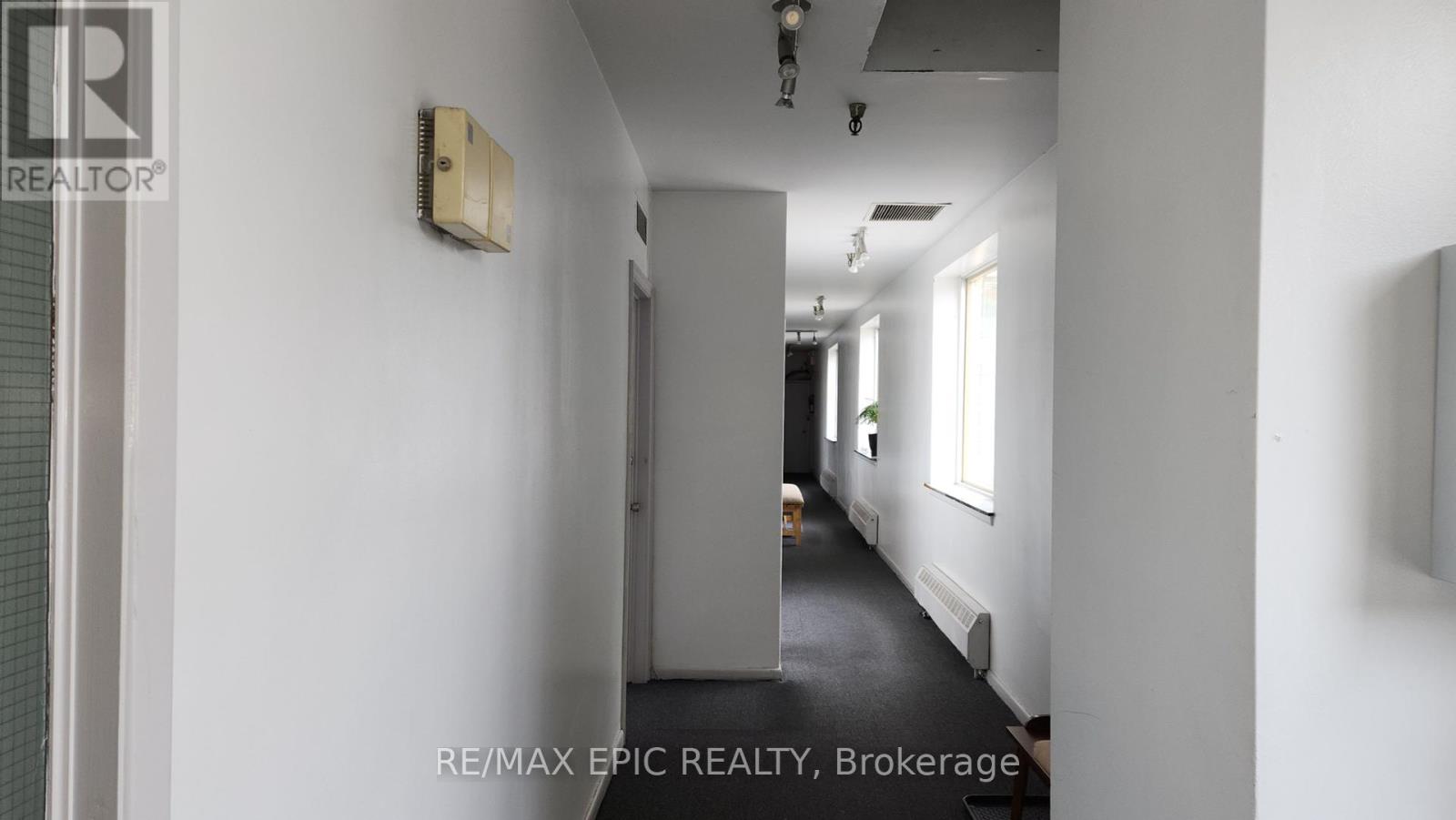 1 - 329 St George Street, Toronto, Ontario  M5R 2R2 - Photo 2 - C12282783