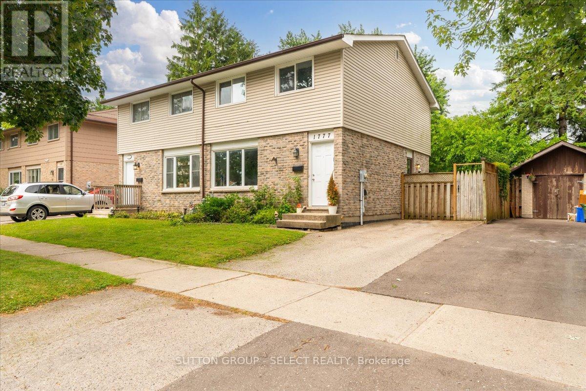 Property at 1777 ALDERSBROOK ROAD image 2