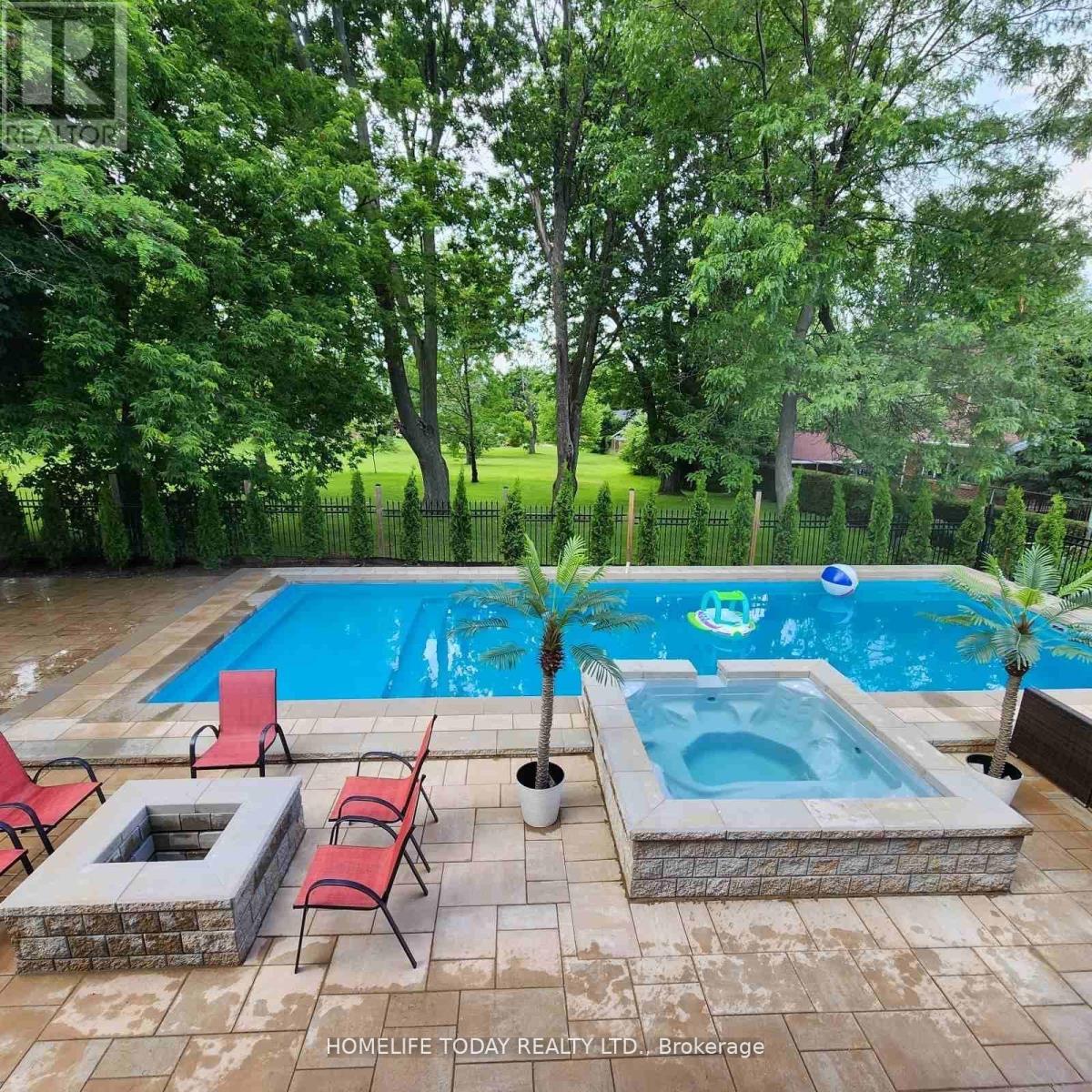 Property at 20 CHATTERTON BOULEVARD image 3