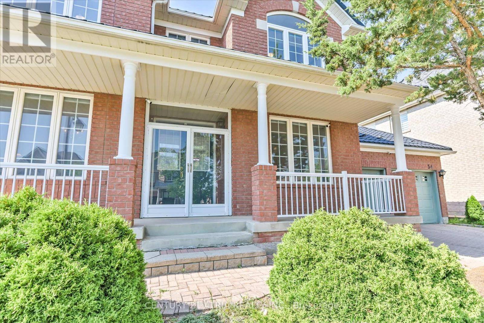 Property at 54 CASTLEMORE AVENUE image 4
