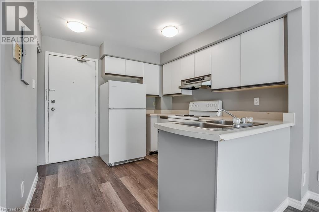 Property at 67 VALLEYVIEW Road Unit# 35 image 4