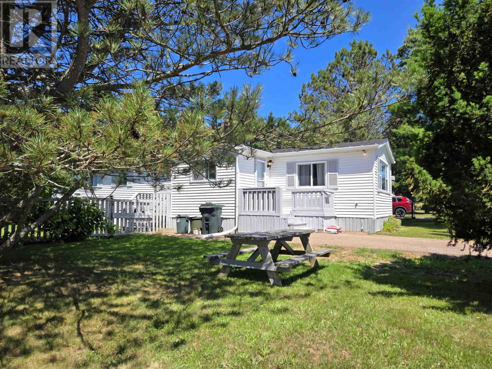 12 Costin Drive, Amherst, Nova Scotia  B4H 4B6 - Photo 2 - 202517512