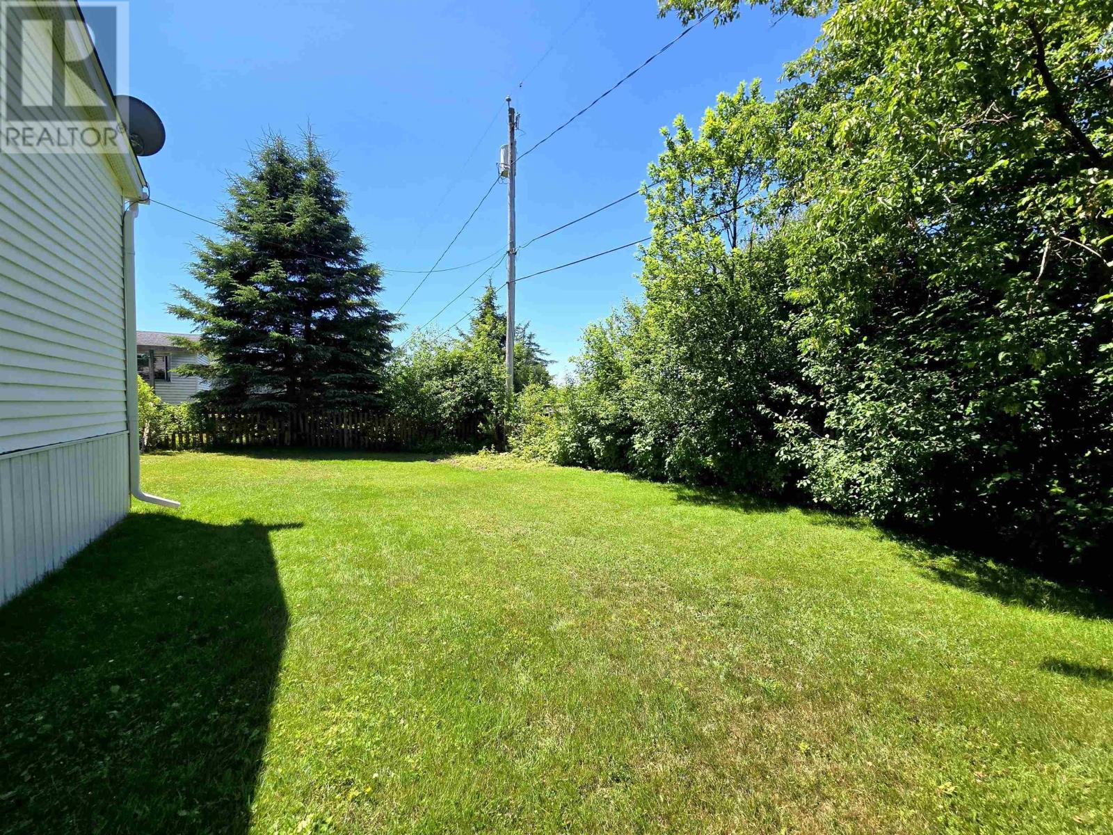 12 Costin Drive, Amherst, Nova Scotia  B4H 4B6 - Photo 8 - 202517512