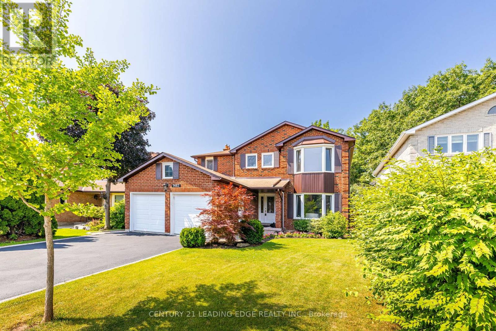 Property at 1482 QUEENSBURY CRESCENT image 2