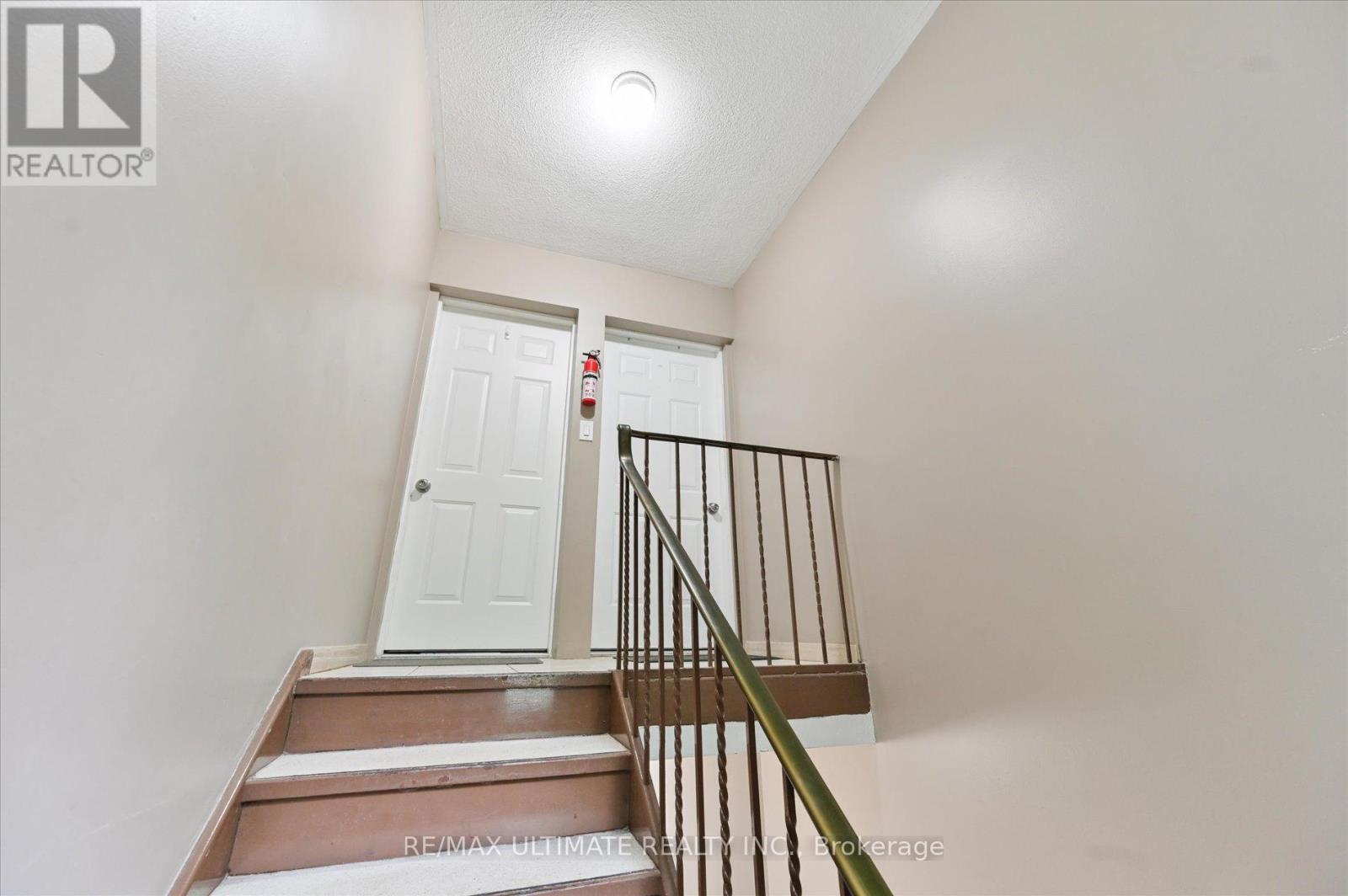 76 Hilldale Road, Toronto, Ontario  M6N 3Y2 - Photo 17 - W12282751
