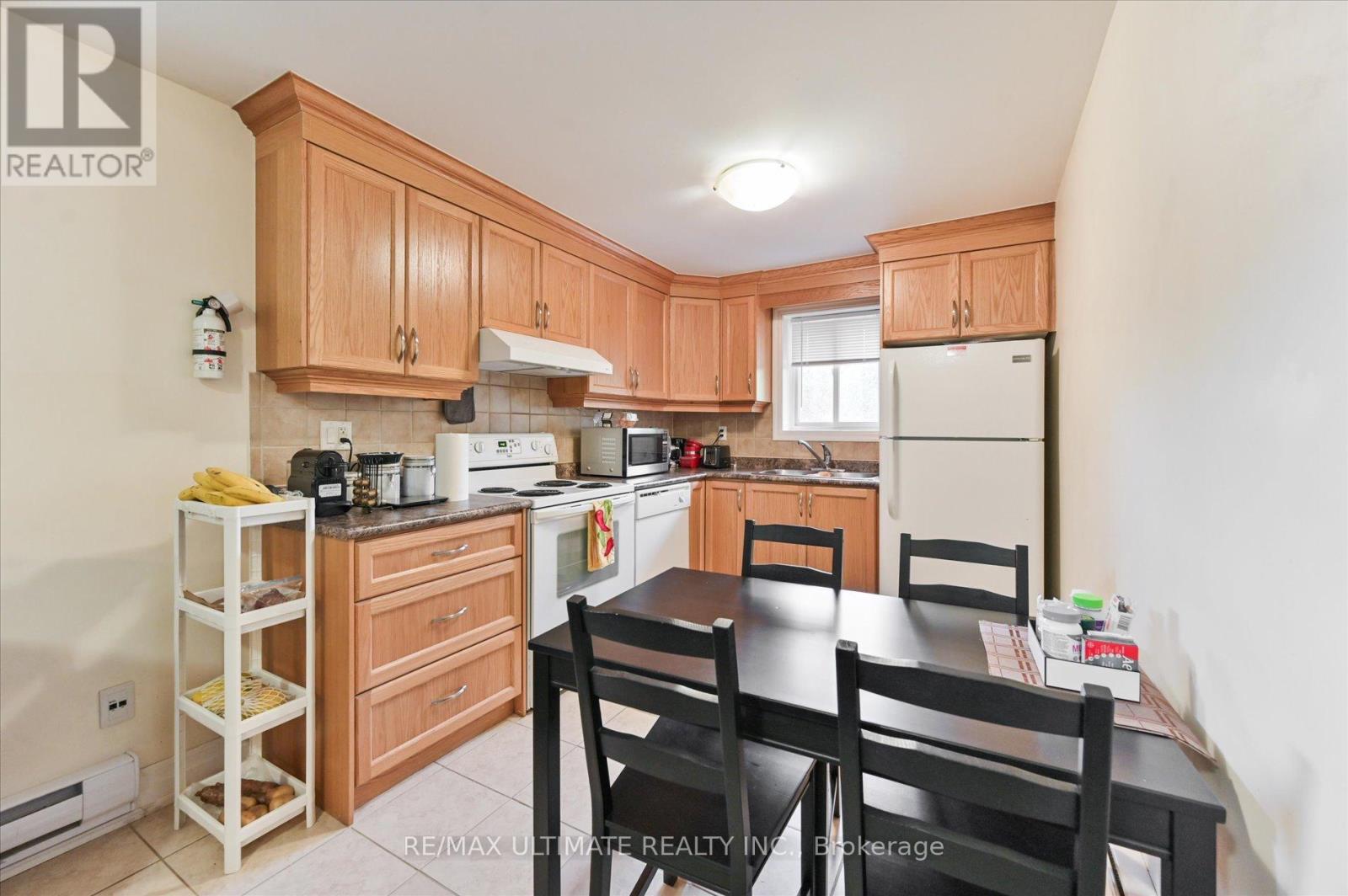 76 Hilldale Road, Toronto, Ontario  M6N 3Y2 - Photo 21 - W12282751