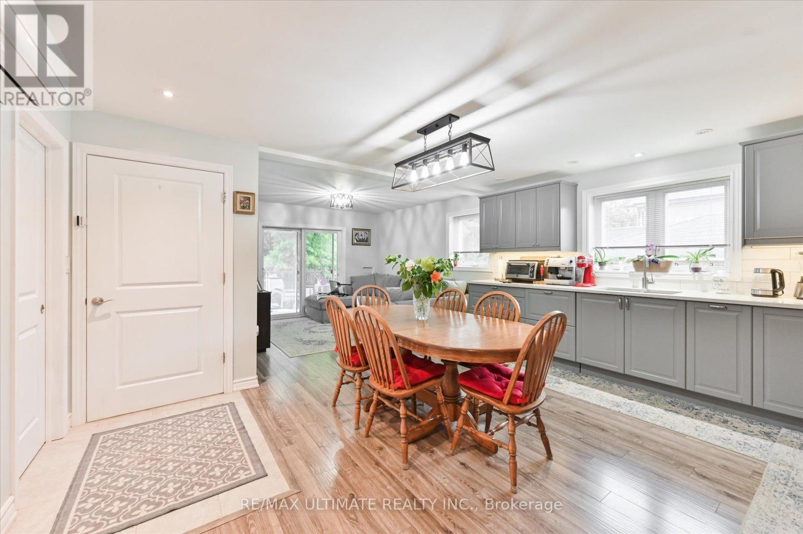 76 Hilldale Road, Toronto, Ontario  M6N 3Y2 - Photo 4 - W12282751