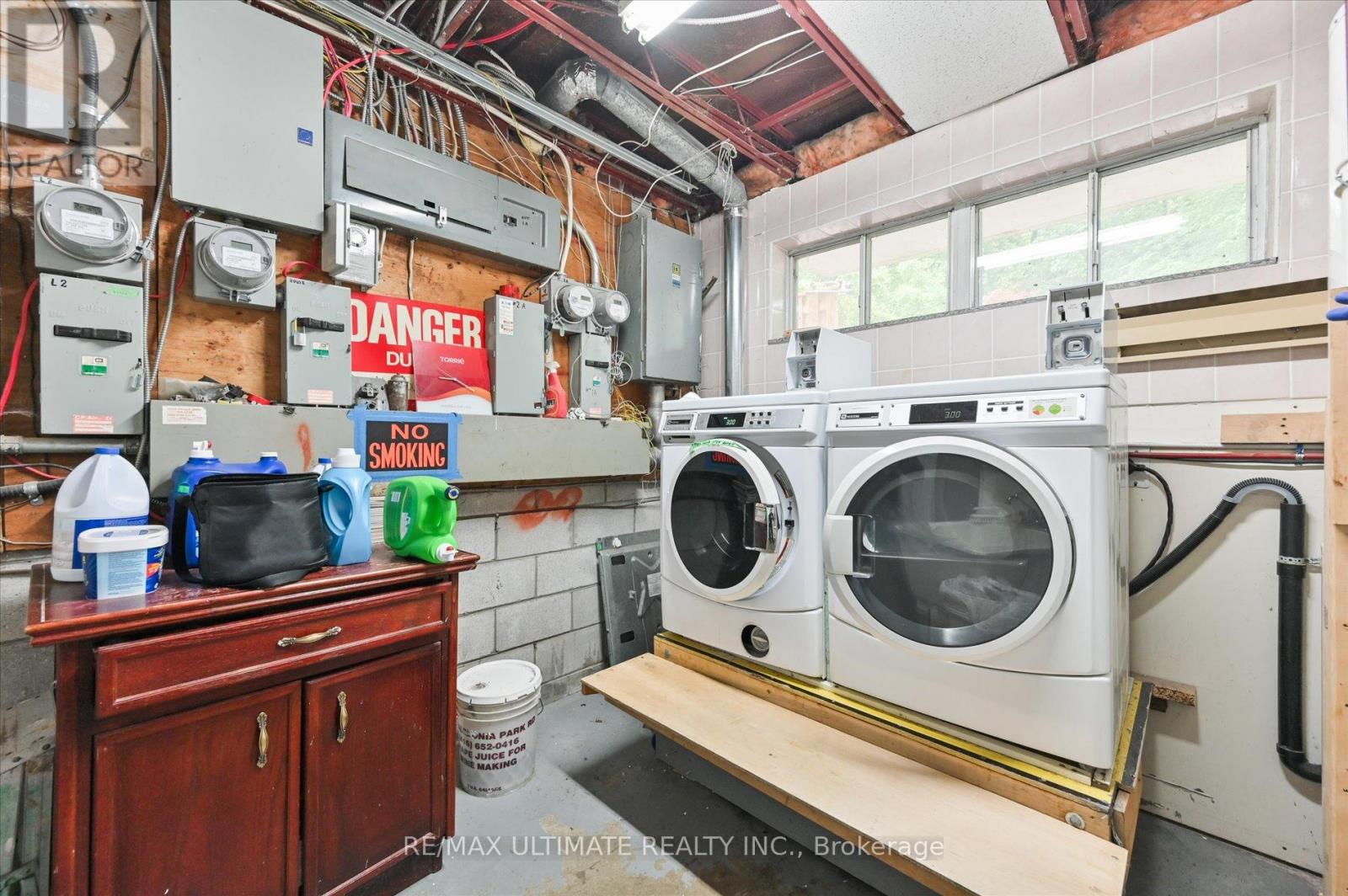 76 Hilldale Road, Toronto, Ontario  M6N 3Y2 - Photo 49 - W12282751