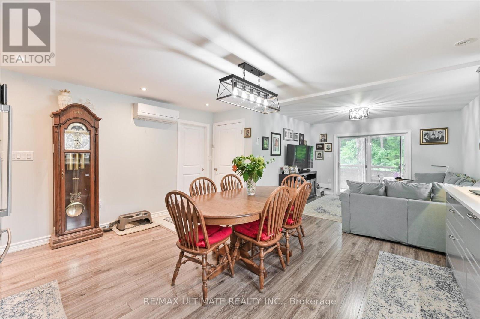 76 Hilldale Road, Toronto, Ontario  M6N 3Y2 - Photo 6 - W12282751