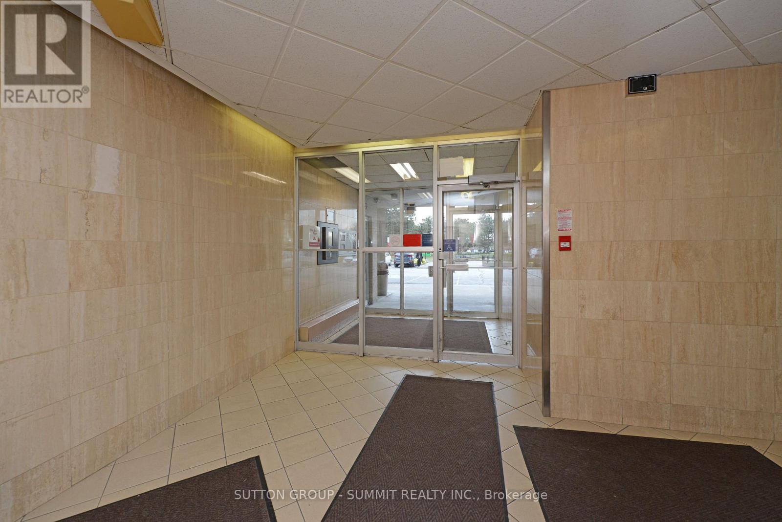 Property at 1902 - 380 DIXON ROAD image 3