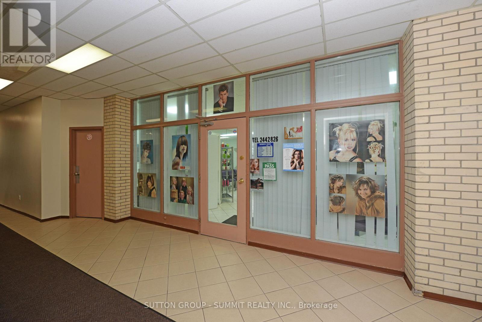 1902 - 380 Dixon Road, Toronto, Ontario  M9R 1T3 - Photo 6 - W12282755