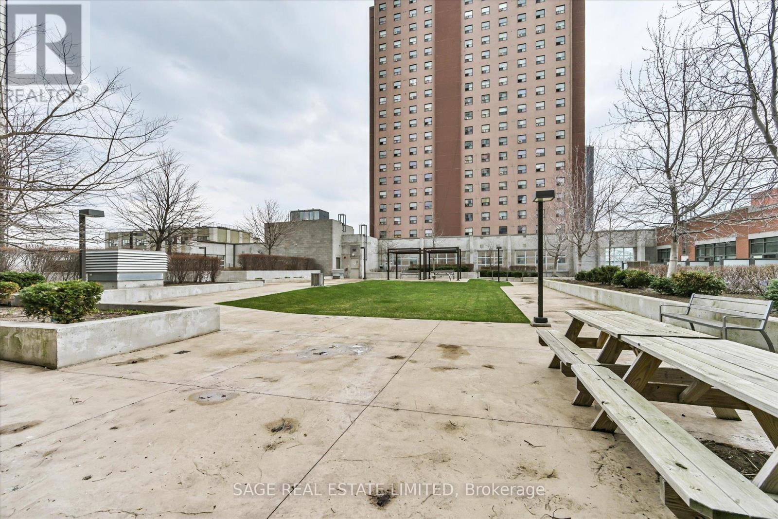 415 - 1410 Dupont Street, Toronto (Dovercourt-Wallace Emerson-Junction), Ontario  M6H 0B6 - Photo 35 - W12282760