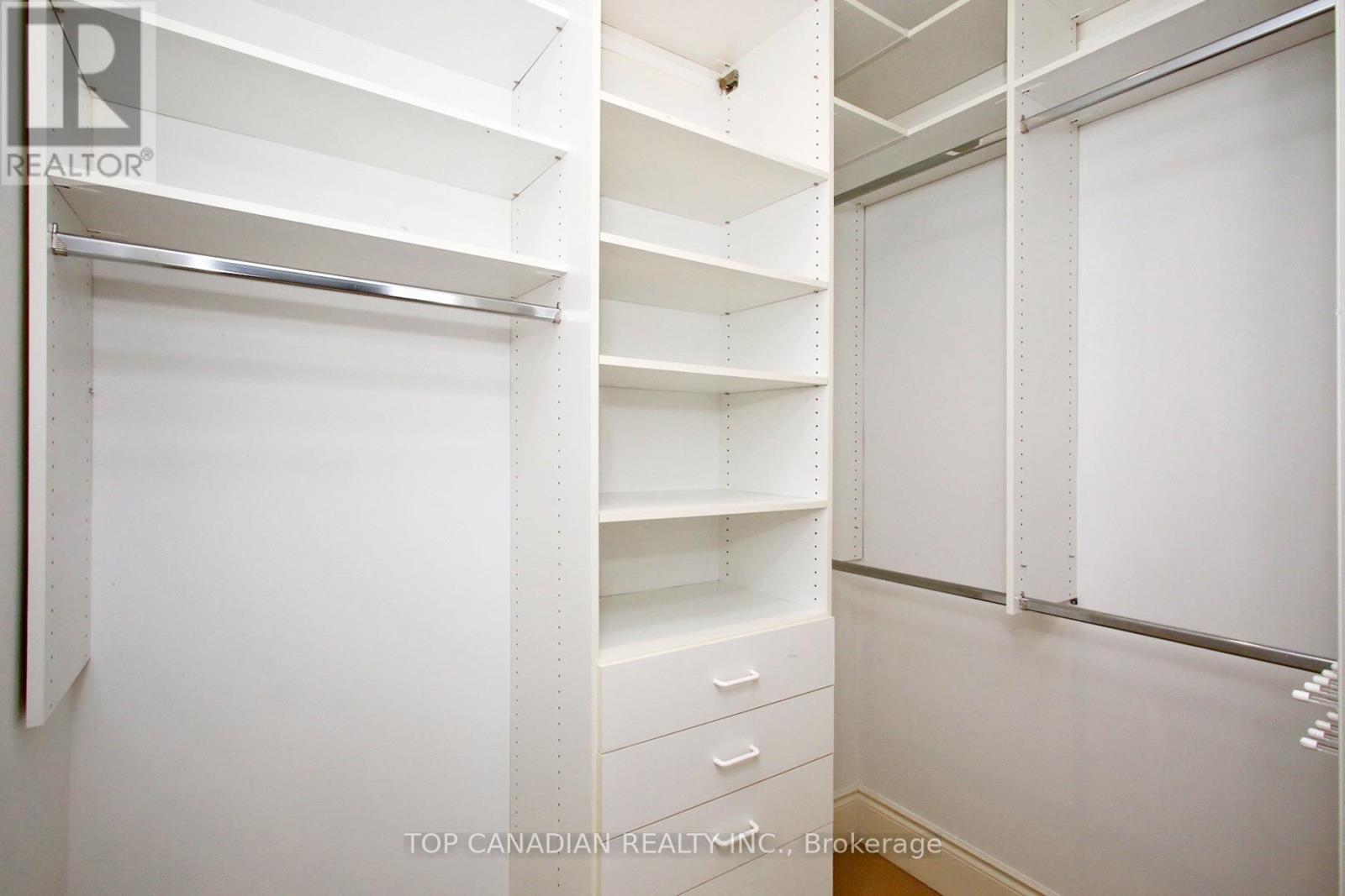 374 Glengarry Avenue, Toronto, Ontario  M5M 1E8 - Photo 20 - C12224535