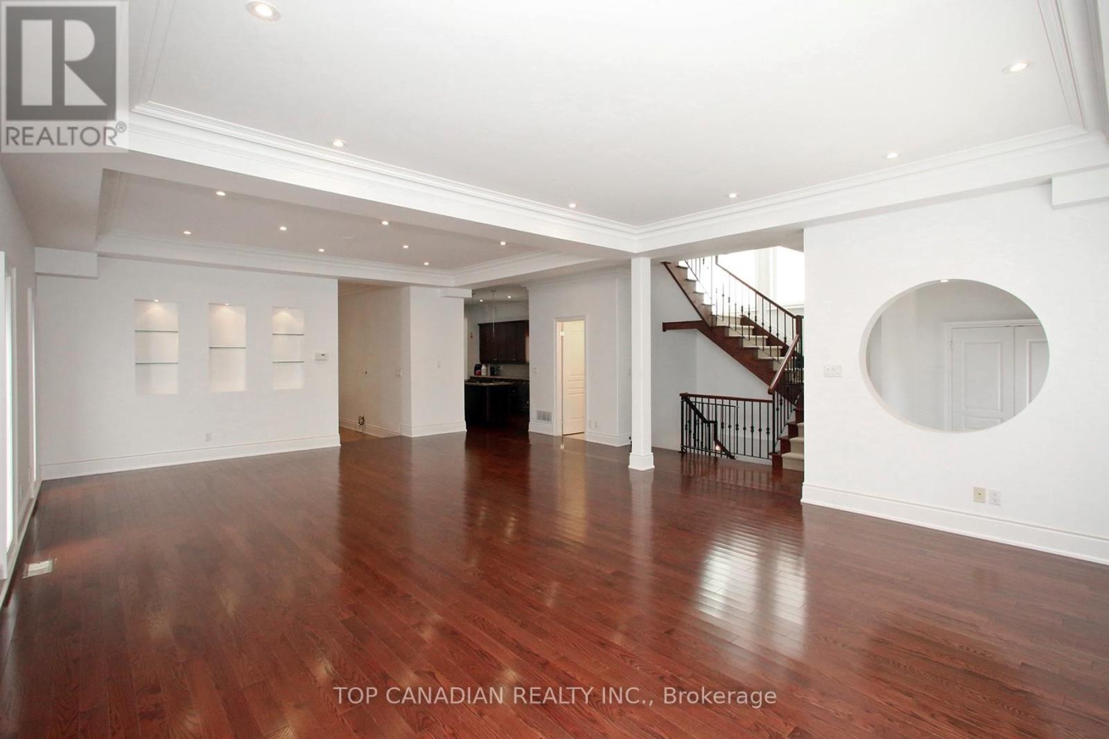 374 Glengarry Avenue, Toronto, Ontario  M5M 1E8 - Photo 6 - C12224535