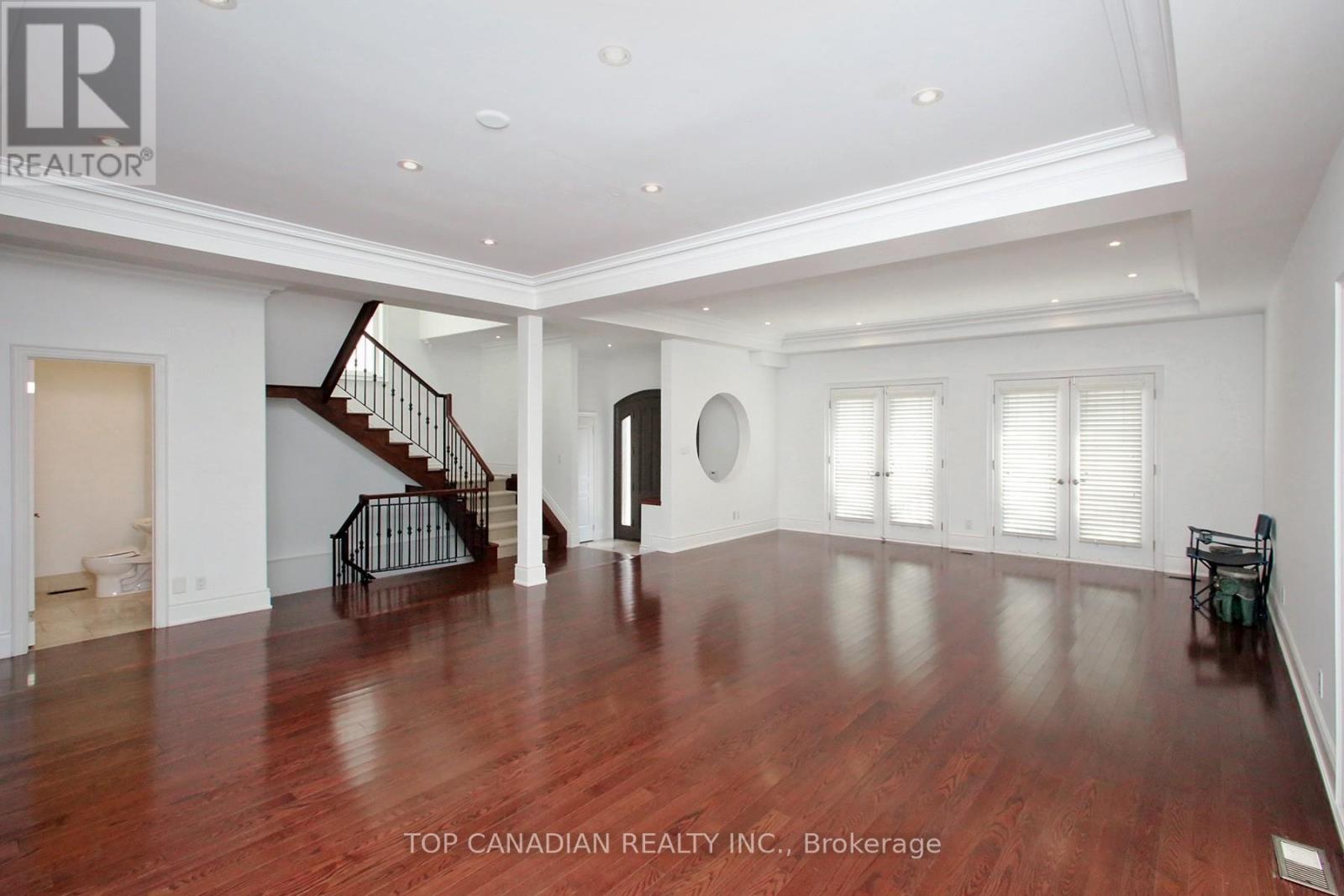 374 Glengarry Avenue, Toronto, Ontario  M5M 1E8 - Photo 7 - C12224535
