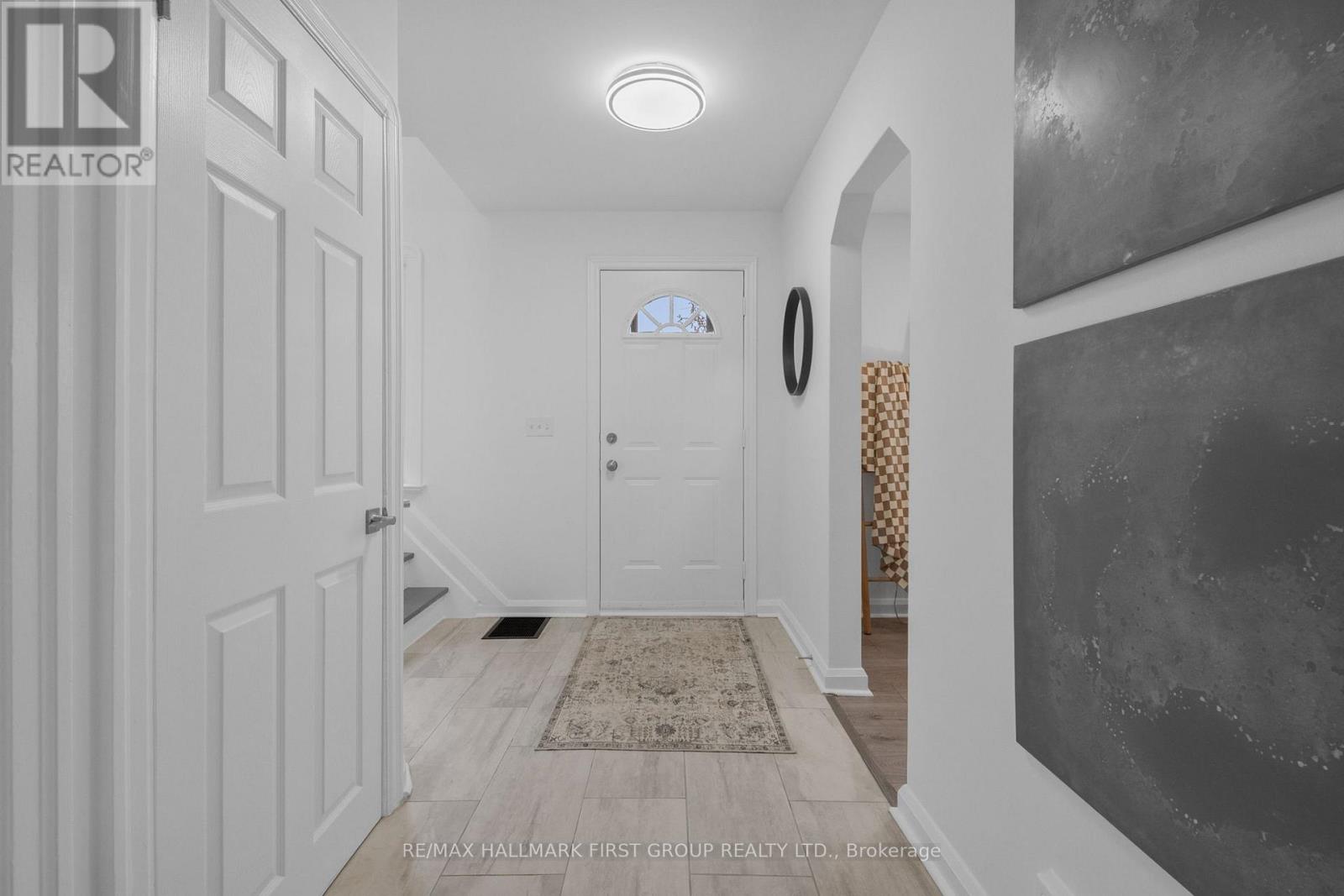Property at 480 EULALIE AVENUE image 3