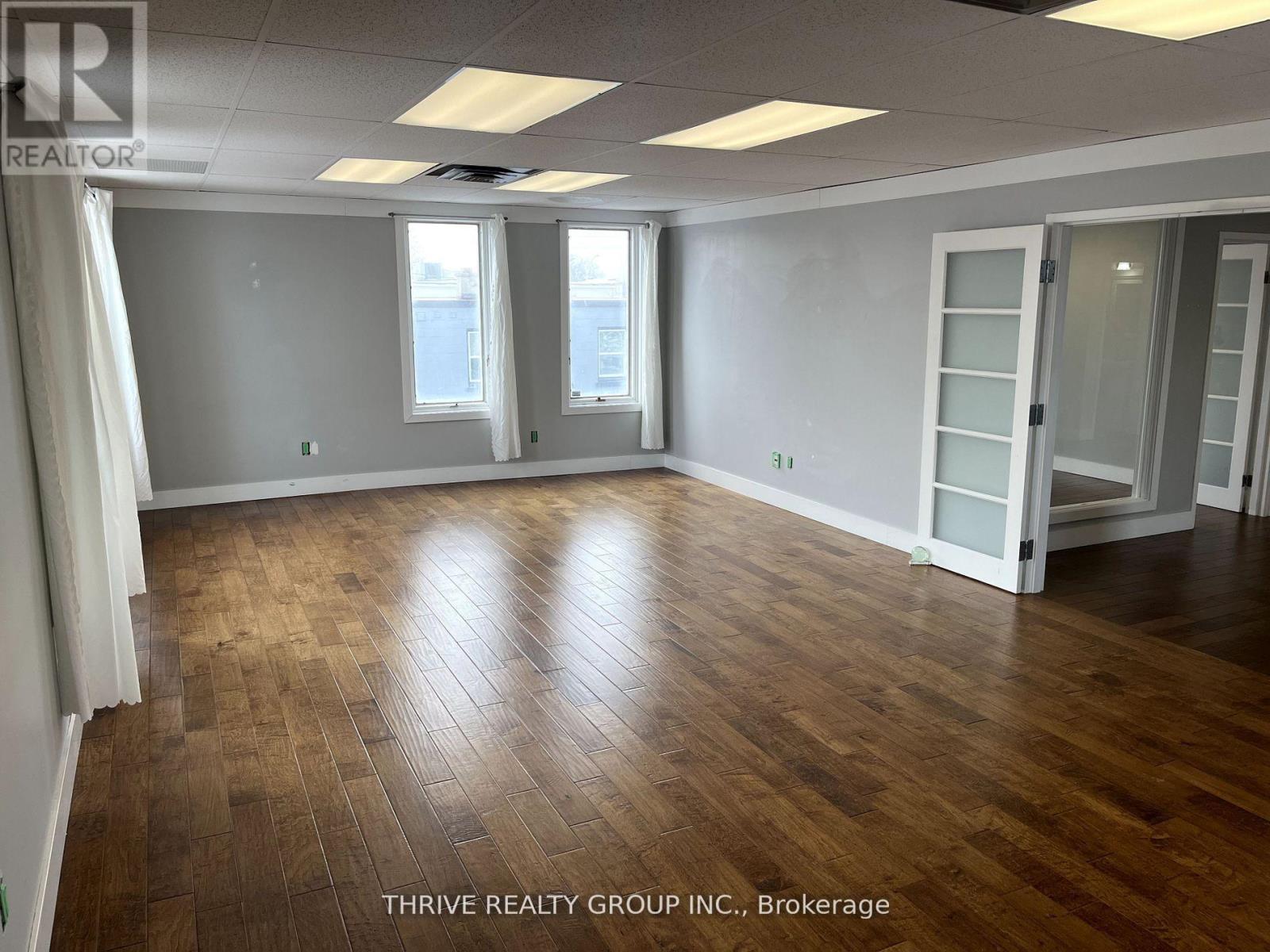 Upper - 426 Third Street, London East, Ontario  N5W 4W6 - Photo 2 - X12282957