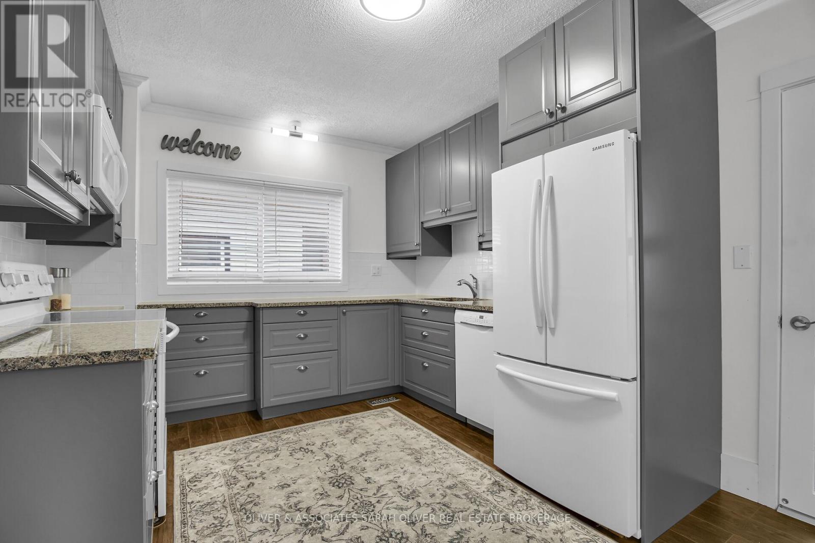 432 Spruce Street, London East, Ontario  N5W 4P3 - Photo 12 - X12283076