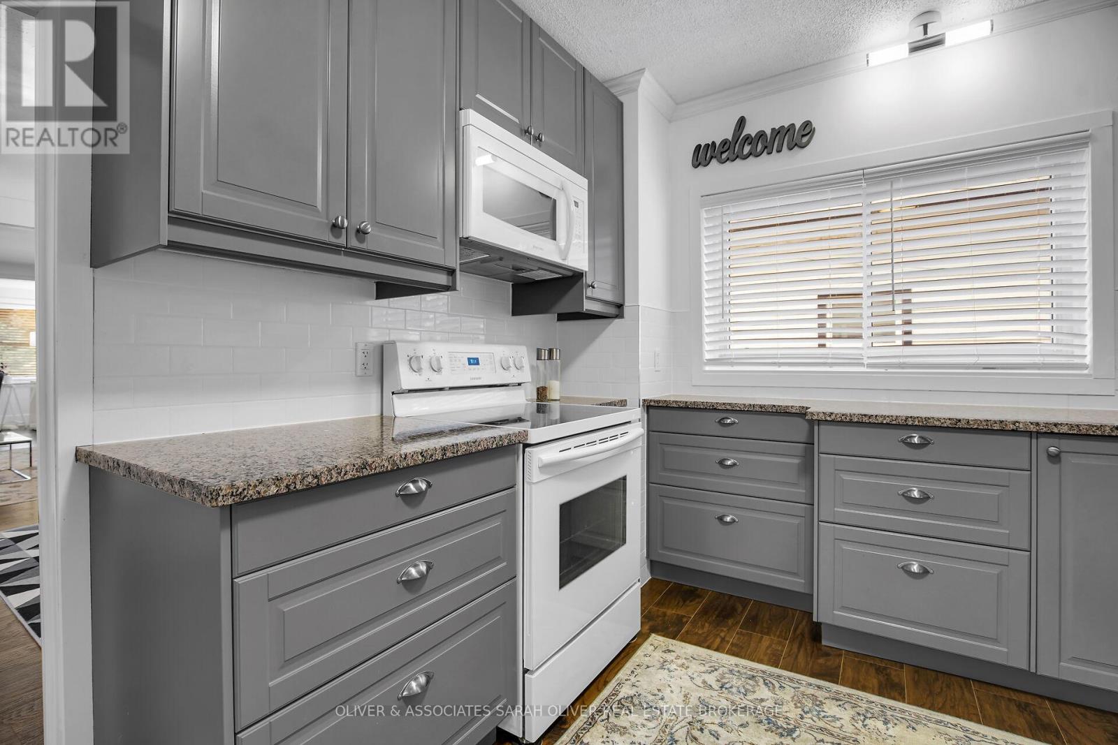 432 Spruce Street, London East, Ontario  N5W 4P3 - Photo 15 - X12283076