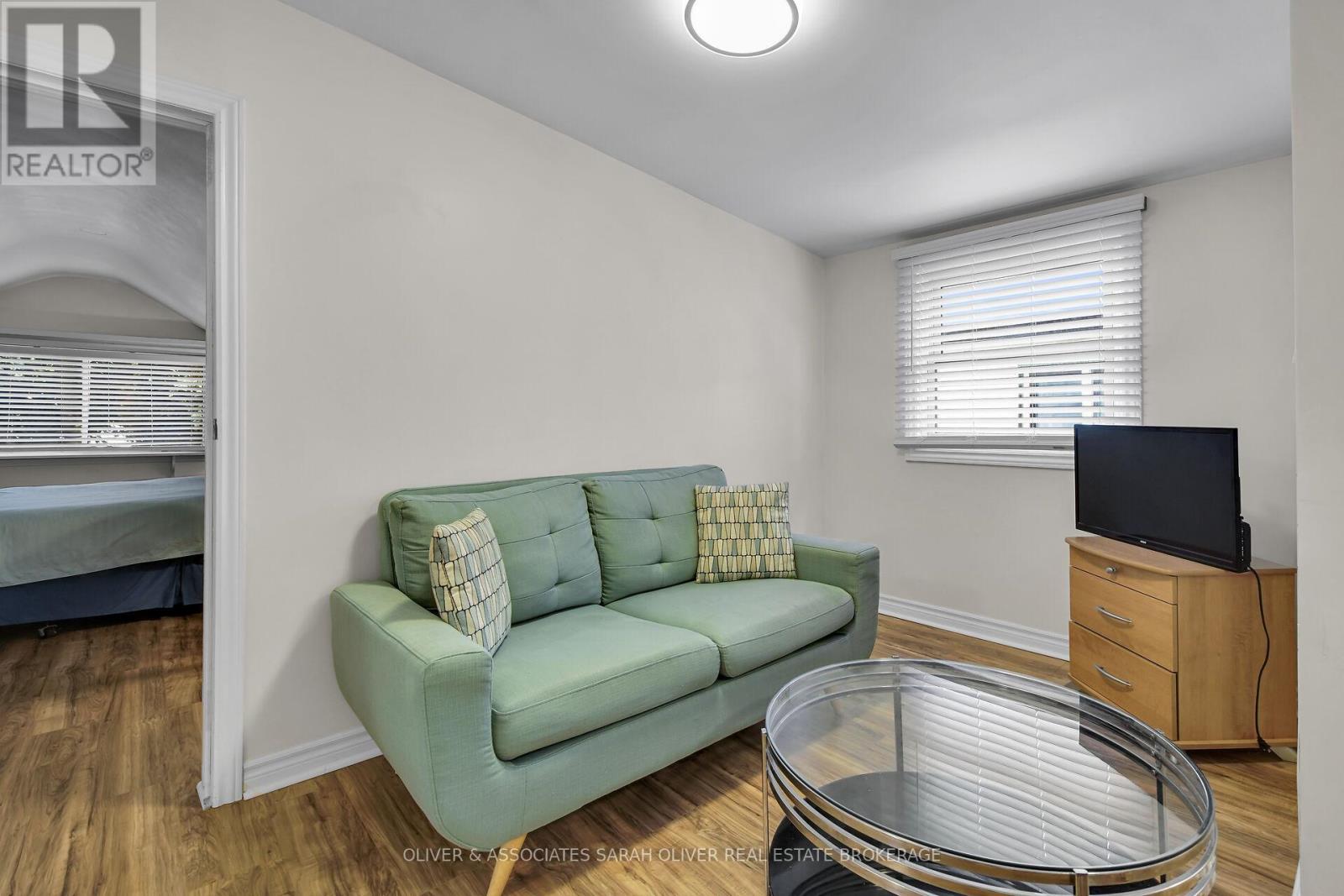 432 Spruce Street, London East, Ontario  N5W 4P3 - Photo 33 - X12283076