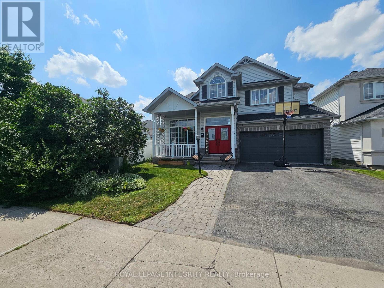 Property at 4 BRACEWOOD WAY image 2