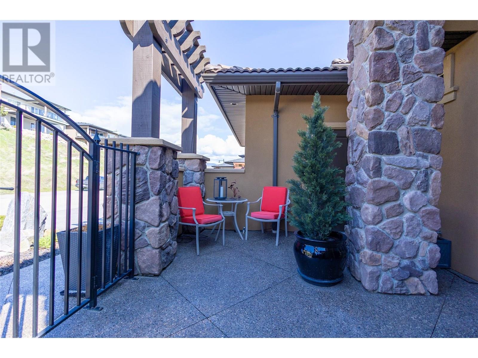 120 Vineyard Way, Vernon, British Columbia  V1H 1Z7 - Photo 7 - 10355884