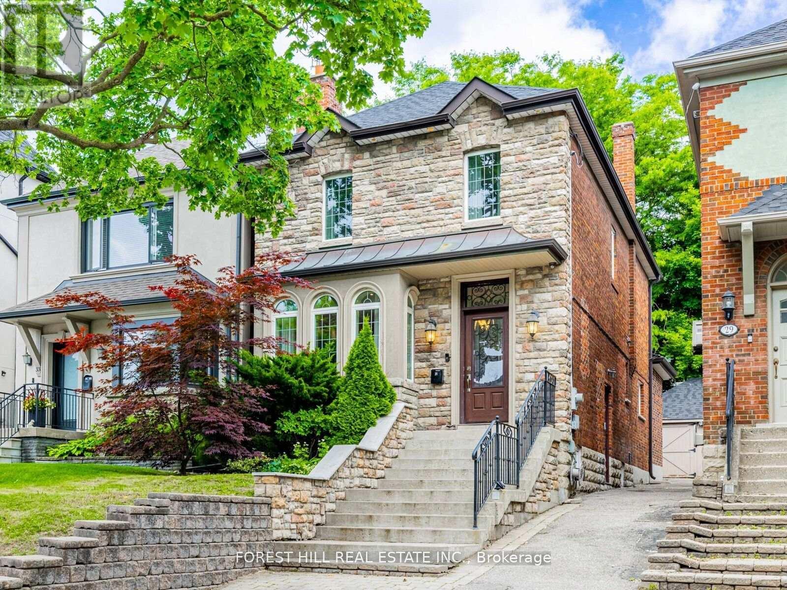 31 Latimer Avenue, Toronto, Ontario  M5N 2M1 - Photo 2 - C12282838