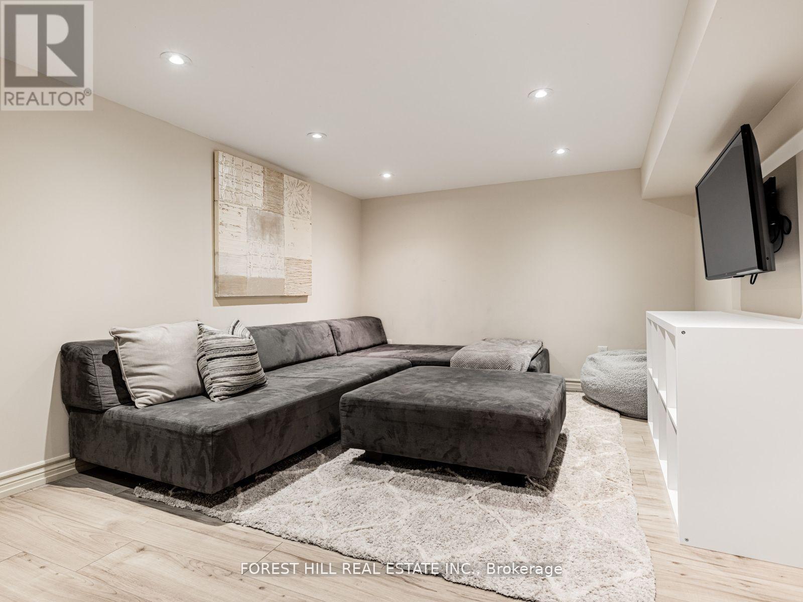 31 Latimer Avenue, Toronto, Ontario  M5N 2M1 - Photo 29 - C12282838