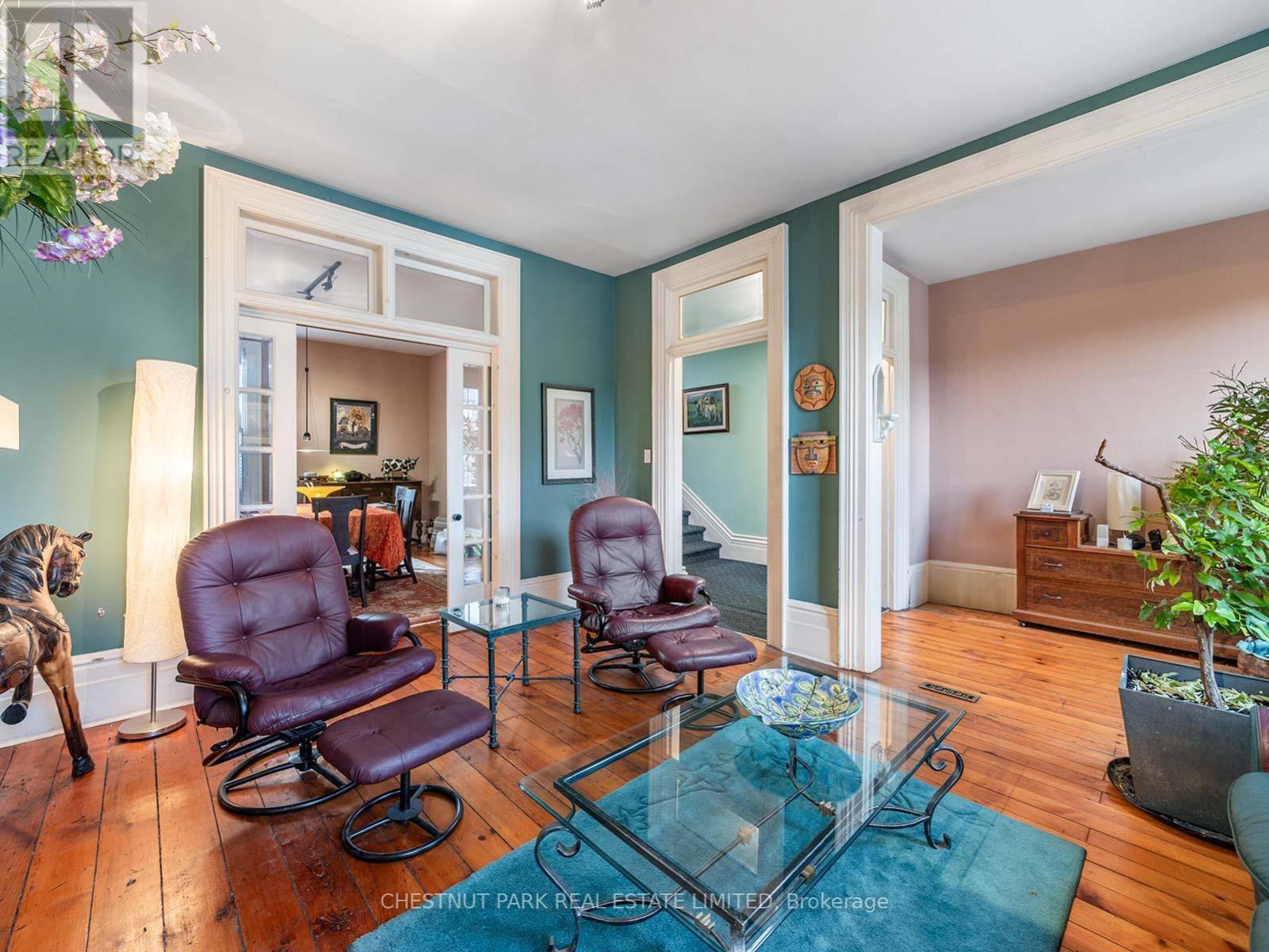 126 Seaton Street, Toronto, Ontario  M5A 2T3 - Photo 20 - C12282870
