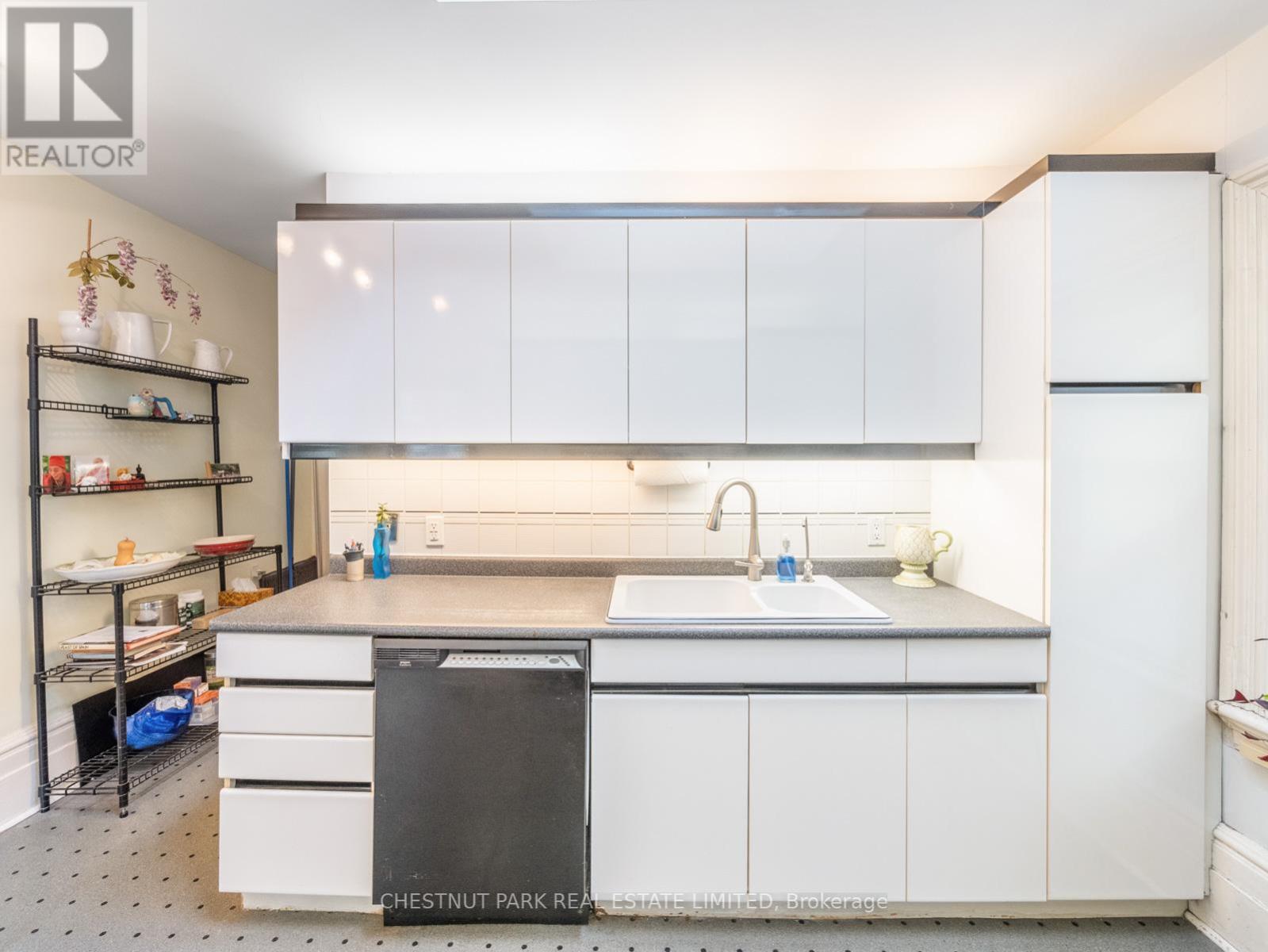 126 Seaton Street, Toronto, Ontario  M5A 2T3 - Photo 26 - C12282870