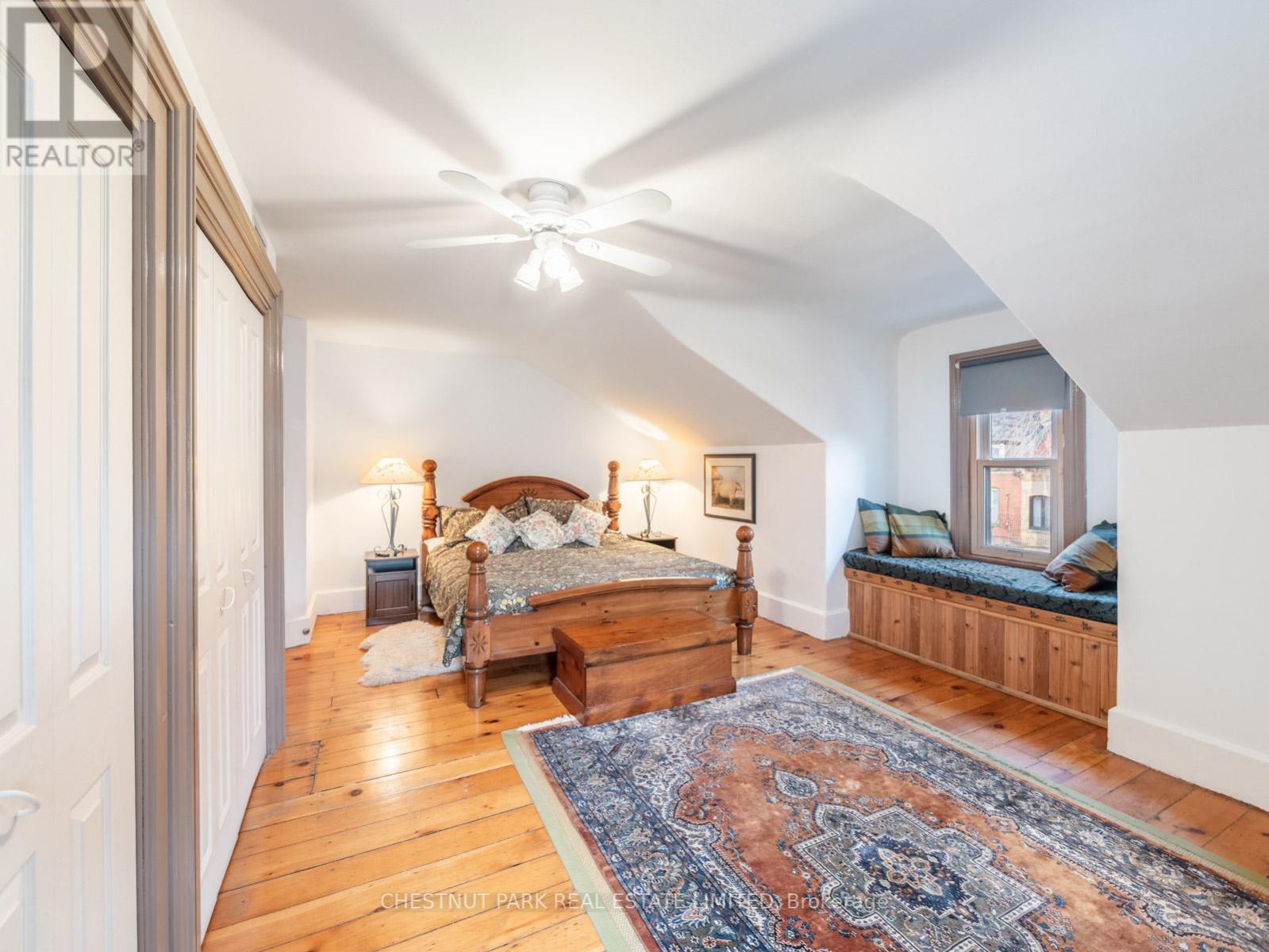 126 Seaton Street, Toronto, Ontario  M5A 2T3 - Photo 30 - C12282870