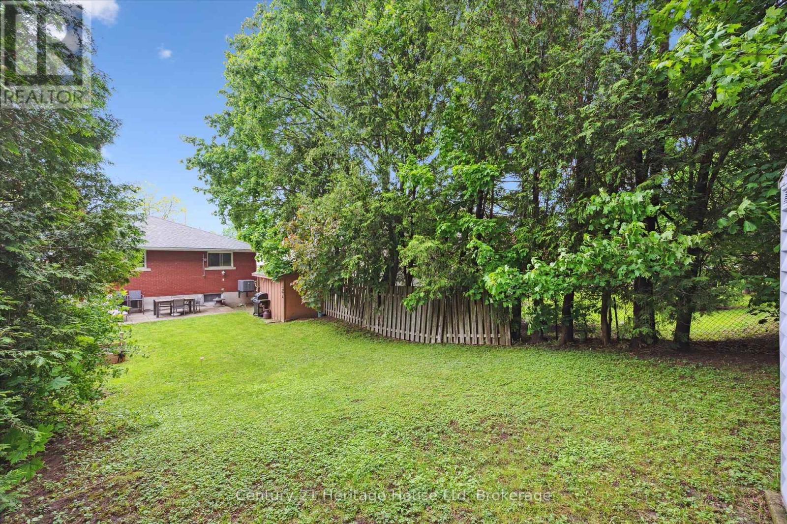 131 Waverley Drive, Guelph, Ontario  N1E 1H1 - Photo 31 - X12282992