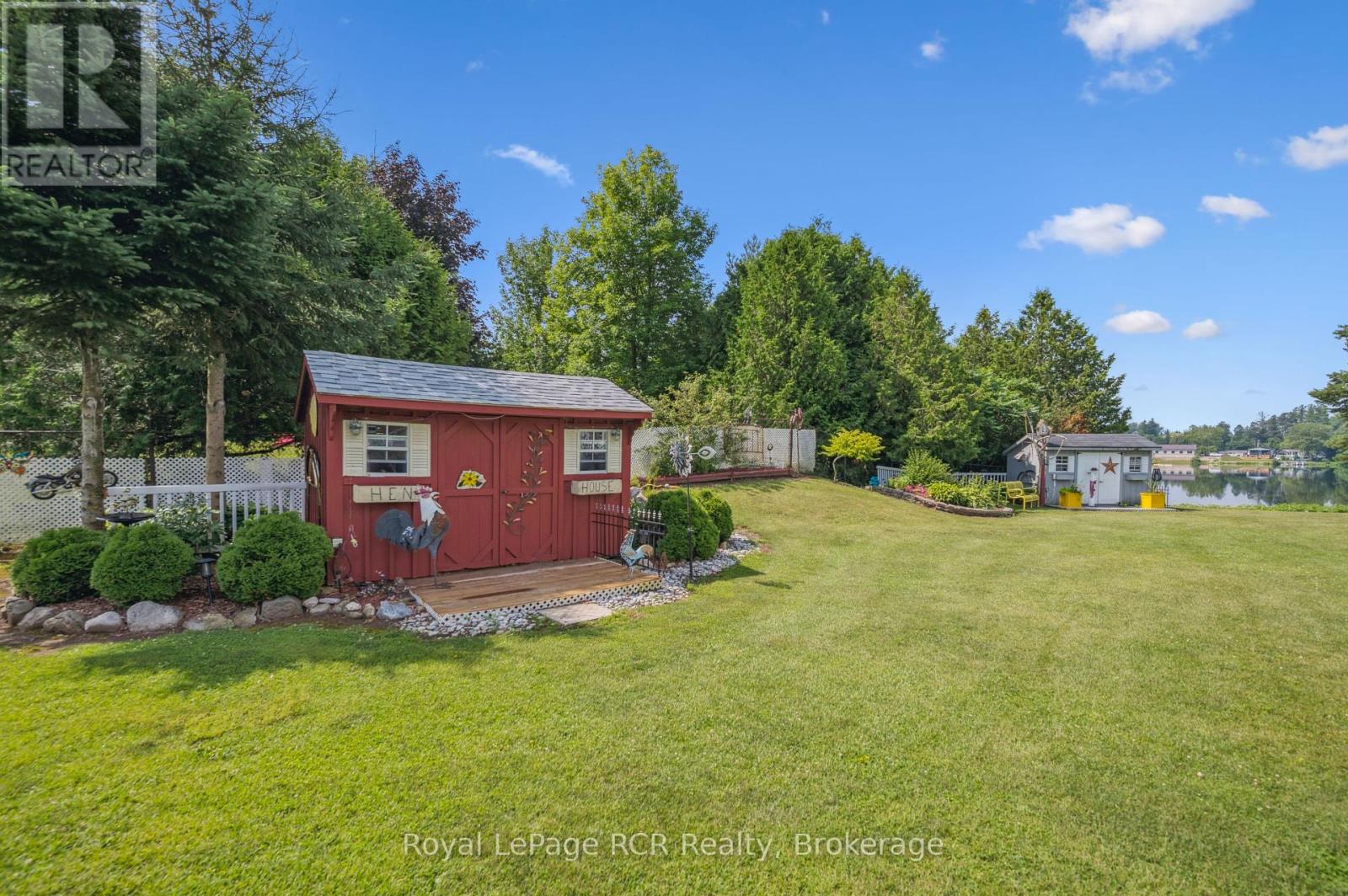 2 Murray Way, Minto, Ontario  N0G 2L0 - Photo 11 - X12283059