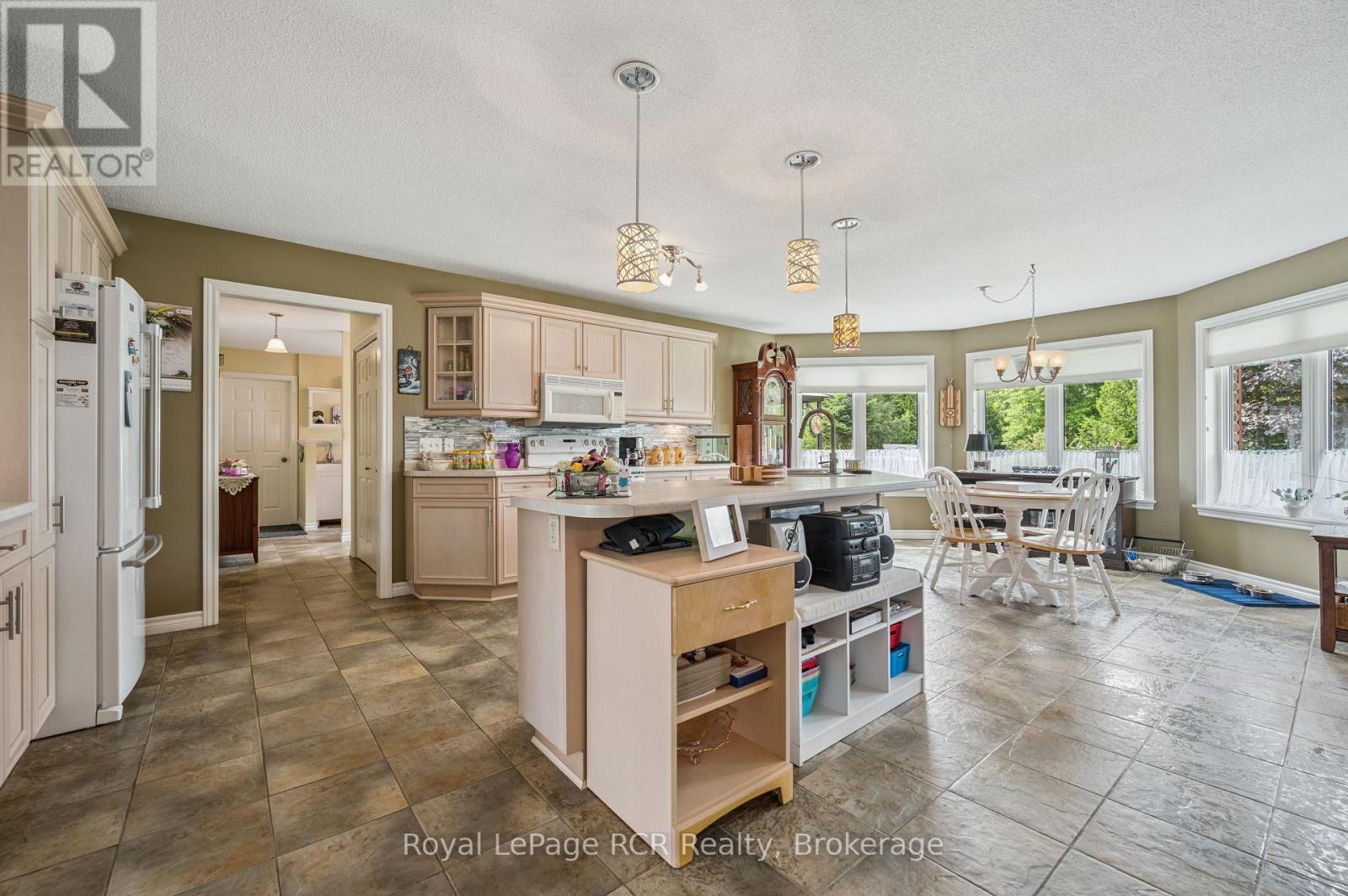 2 Murray Way, Minto, Ontario  N0G 2L0 - Photo 23 - X12283059