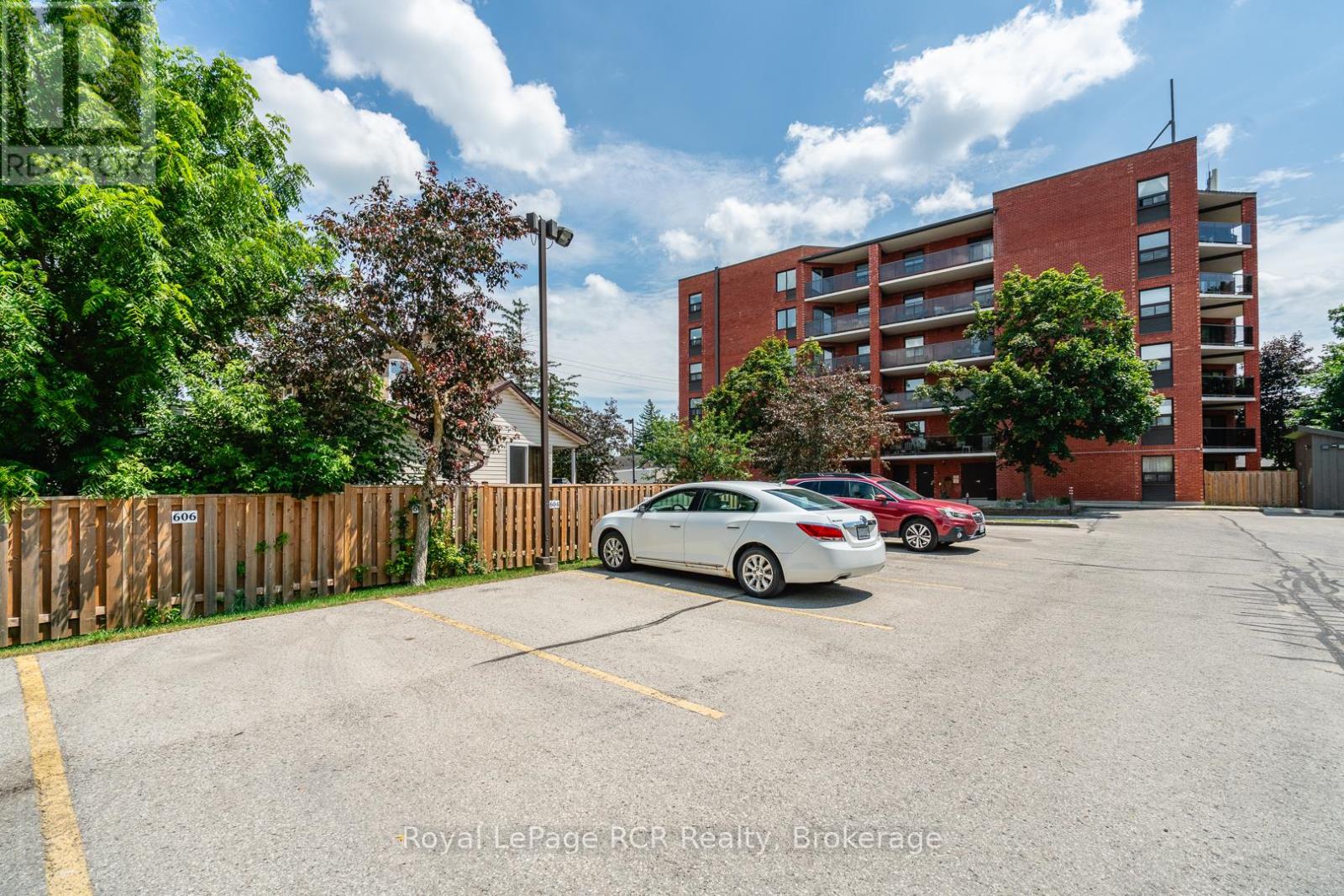 606 - 536 11th Avenue, Hanover, Ontario  N4N 2S4 - Photo 31 - X12283074