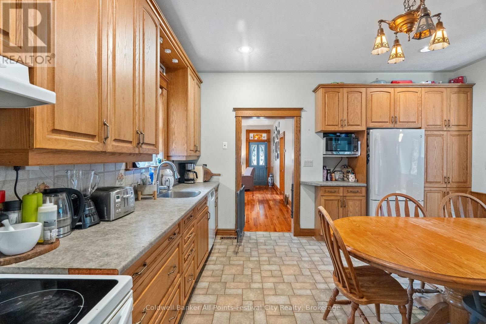 514 Alice Street, North Huron, Ontario  N0G 2W0 - Photo 12 - X12283077