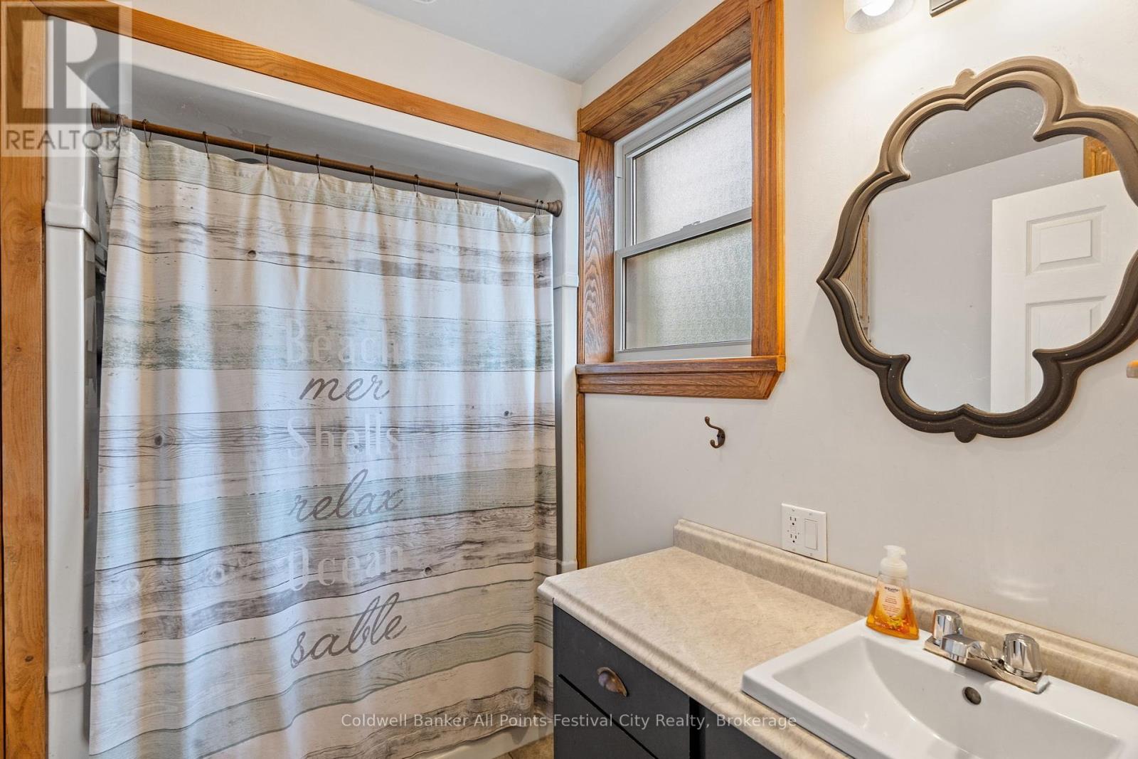 514 Alice Street, North Huron, Ontario  N0G 2W0 - Photo 13 - X12283077