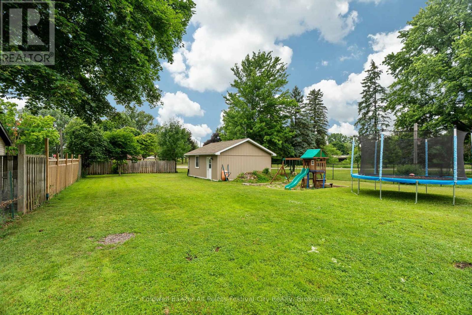514 Alice Street, North Huron, Ontario  N0G 2W0 - Photo 36 - X12283077