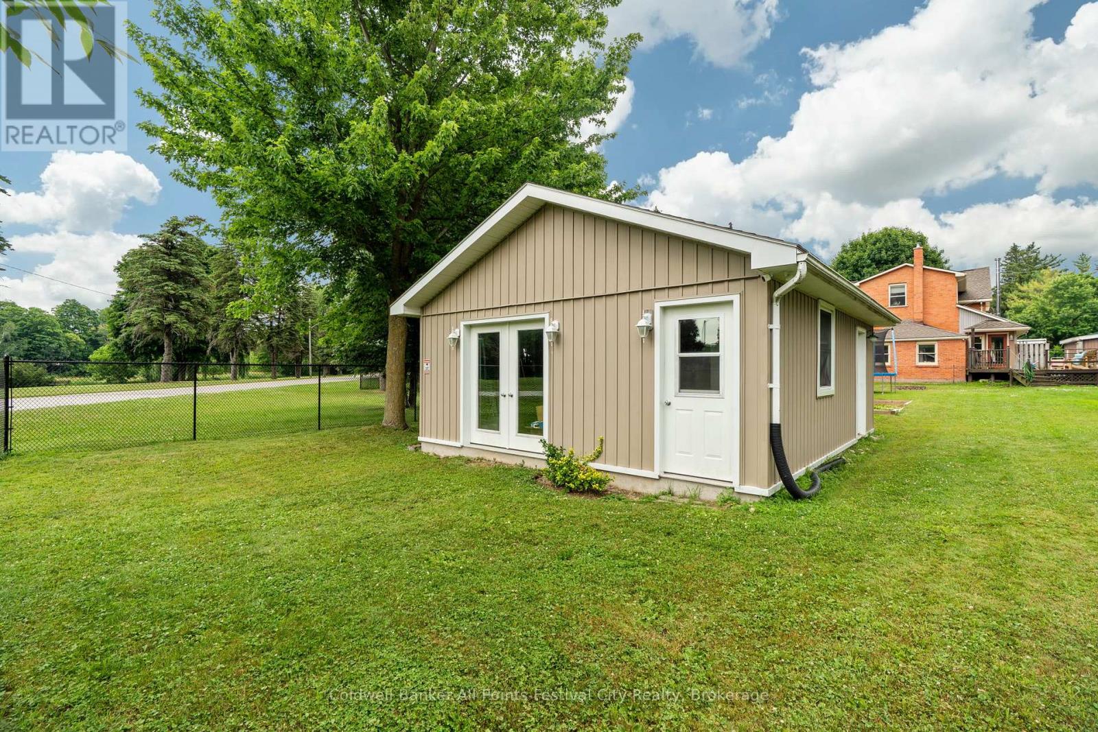 514 Alice Street, North Huron, Ontario  N0G 2W0 - Photo 39 - X12283077