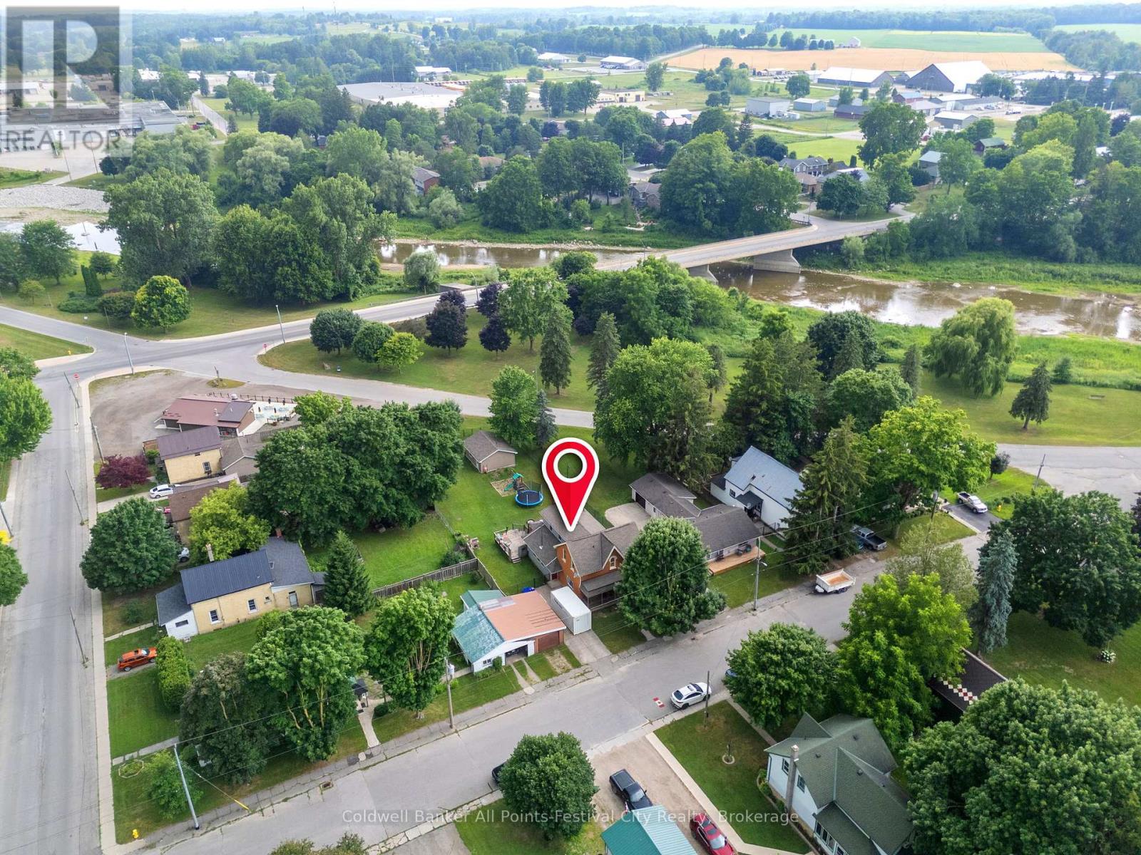 514 Alice Street, North Huron, Ontario  N0G 2W0 - Photo 5 - X12283077
