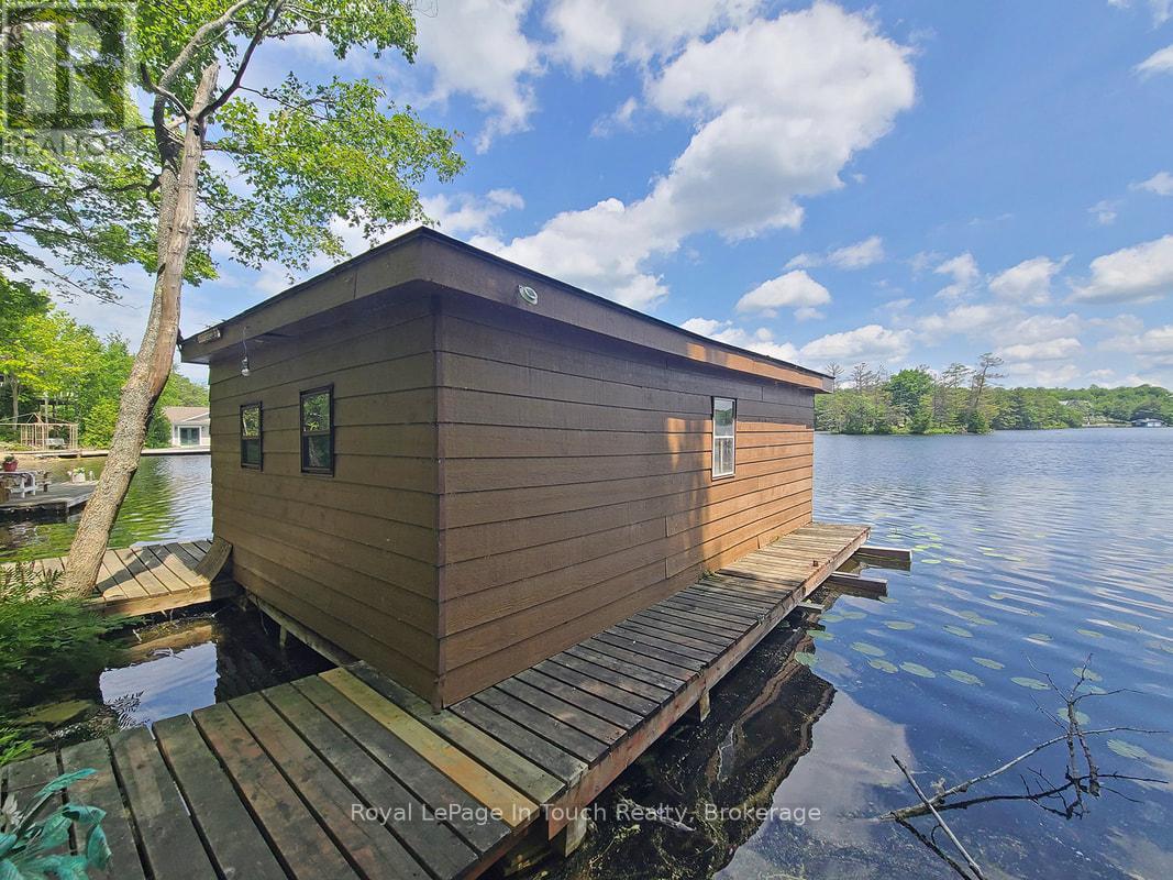 346 Portage Road, Georgian Bay (Baxter), Ontario  L0K 1S0 - Photo 8 - X12283102
