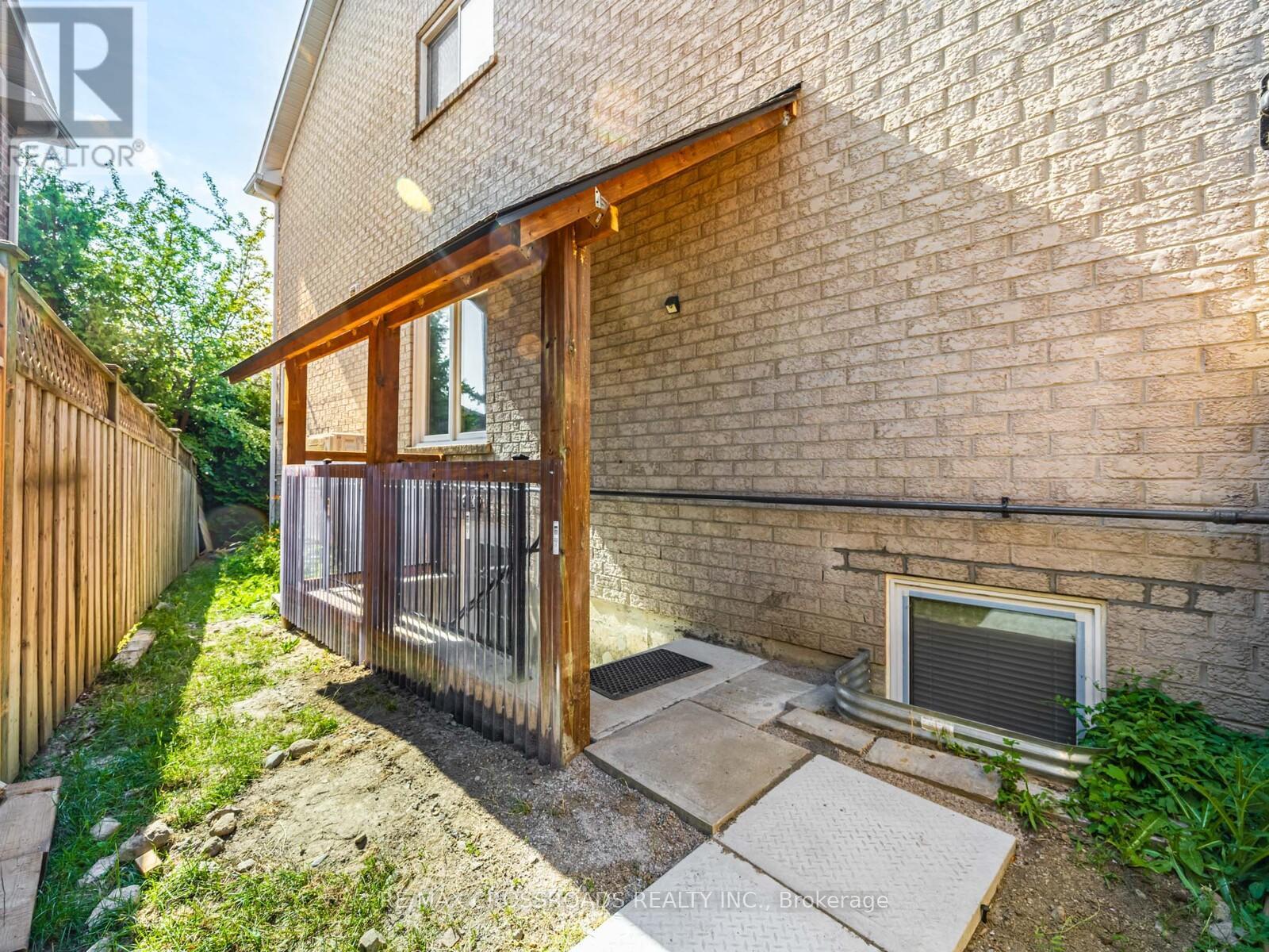 20 Wood Thrush Avenue, Markham, Ontario  L3S 4A8 - Photo 22 - N12282845