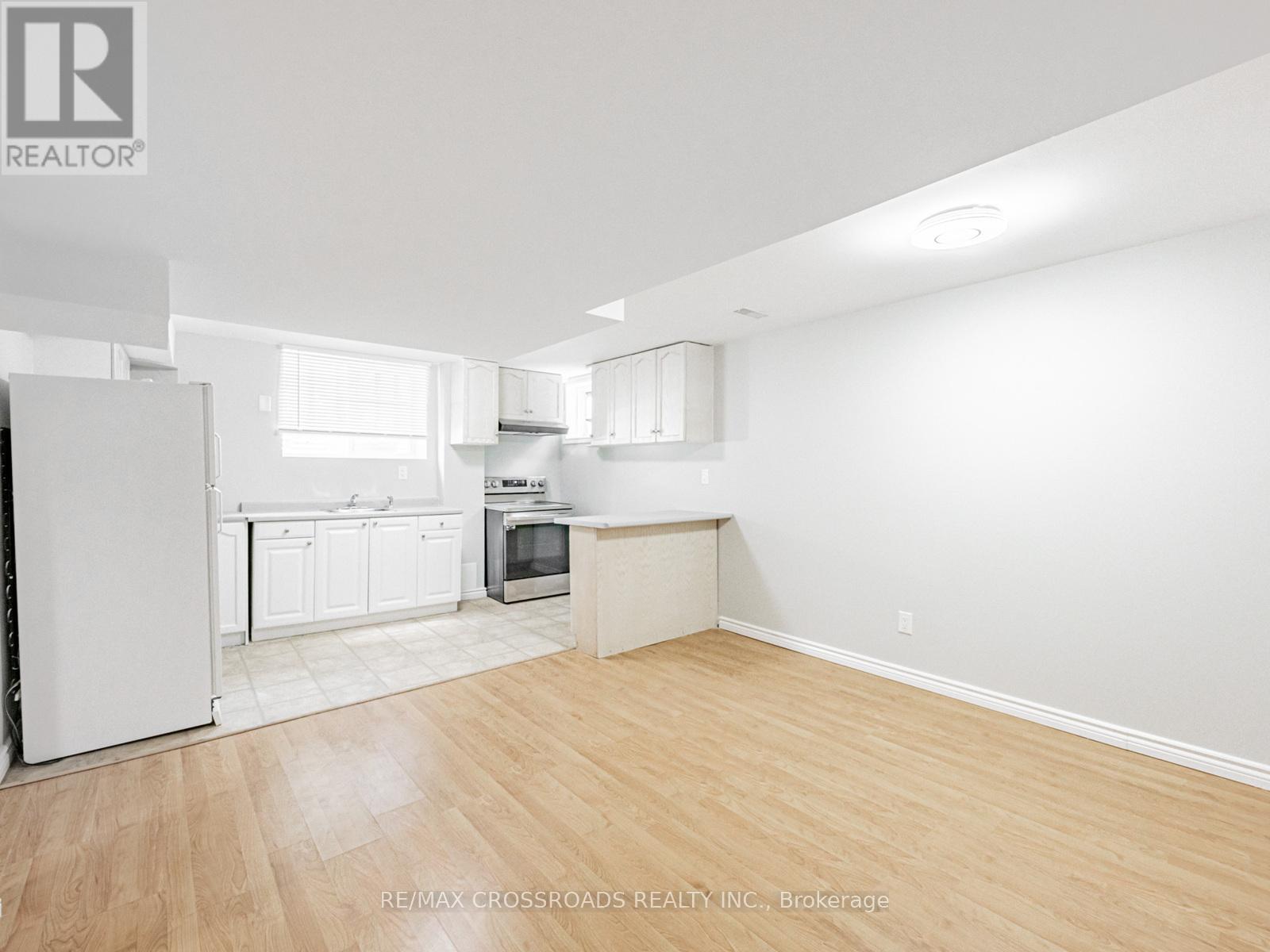 20 Wood Thrush Avenue, Markham, Ontario  L3S 4A8 - Photo 9 - N12282845