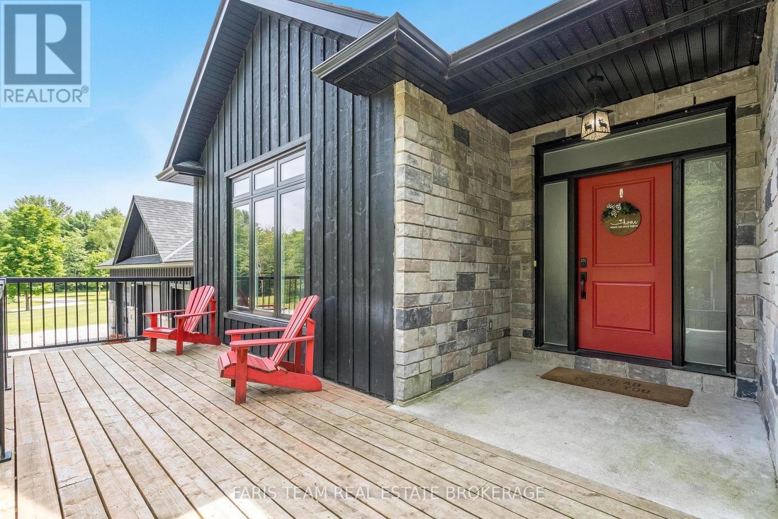 151 Mount Saint Louis Road E, Oro-Medonte, Ontario  L0K 1E0 - Photo 4 - S12282826