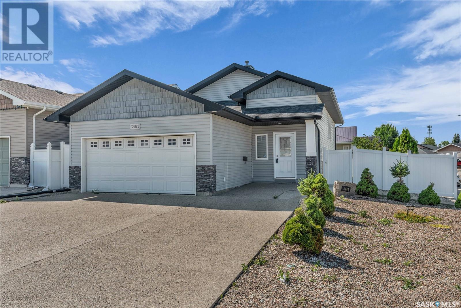 Property at 3481 MACLACHLAN CRESCENT image 1