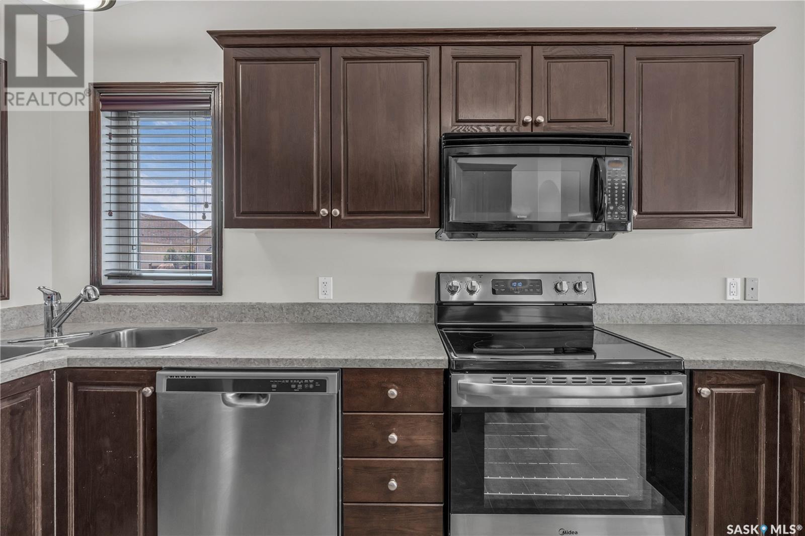 3481 Maclachlan Crescent, Regina, Saskatchewan  S4R 8V2 - Photo 10 - SK012475