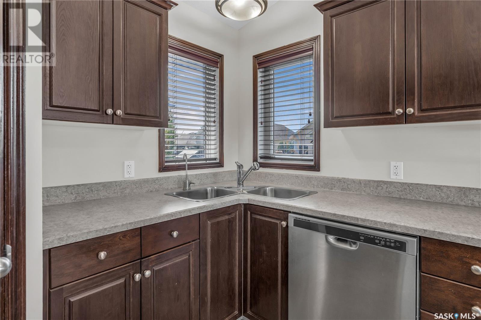 3481 Maclachlan Crescent, Regina, Saskatchewan  S4R 8V2 - Photo 11 - SK012475