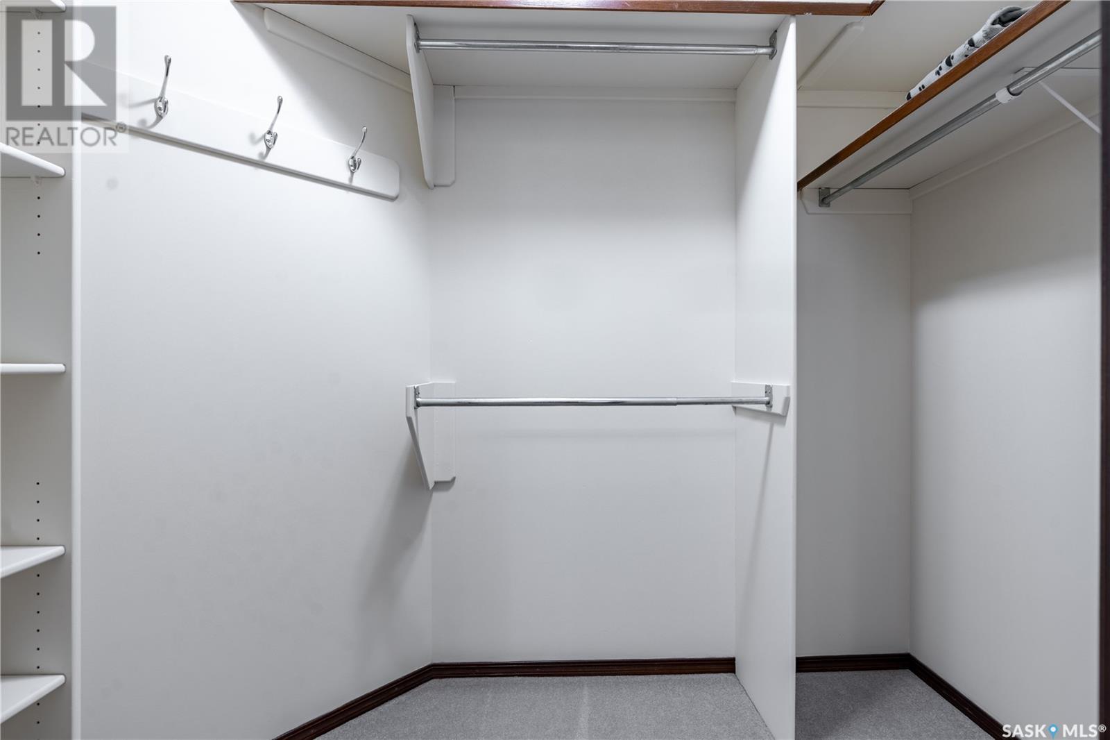 3481 Maclachlan Crescent, Regina, Saskatchewan  S4R 8V2 - Photo 18 - SK012475