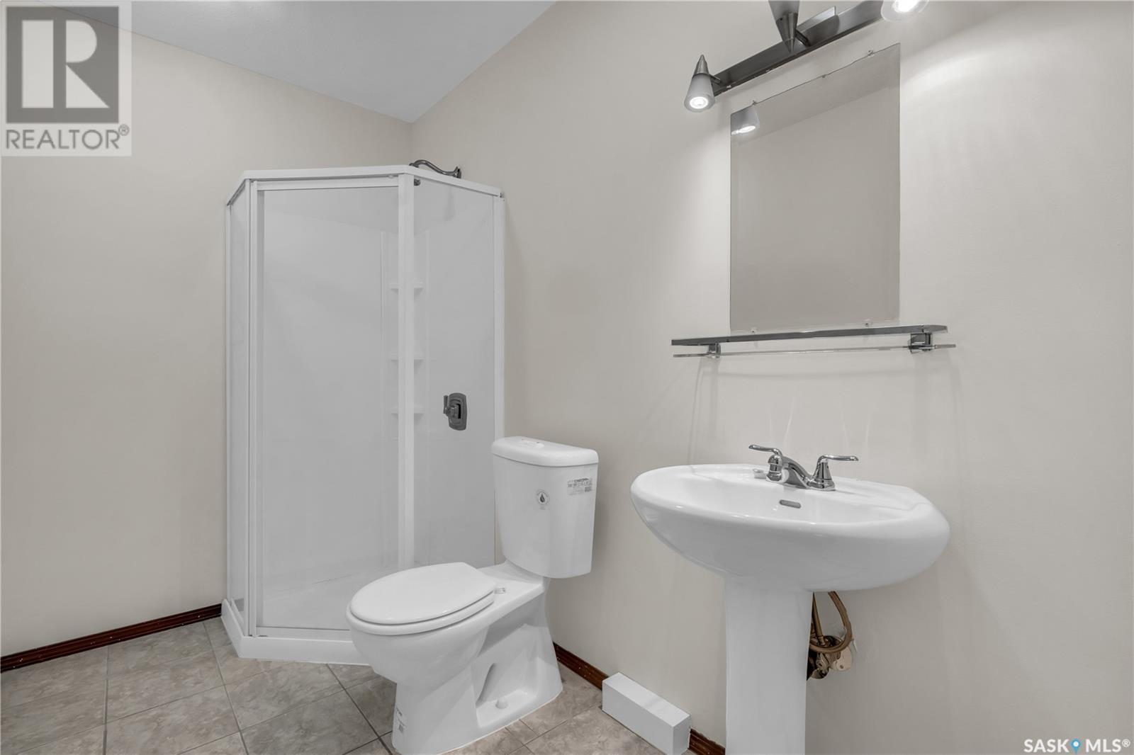 3481 Maclachlan Crescent, Regina, Saskatchewan  S4R 8V2 - Photo 25 - SK012475